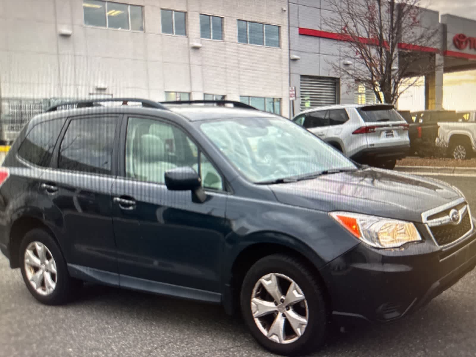 Thumbnail: 2016 Subaru Forester - 6