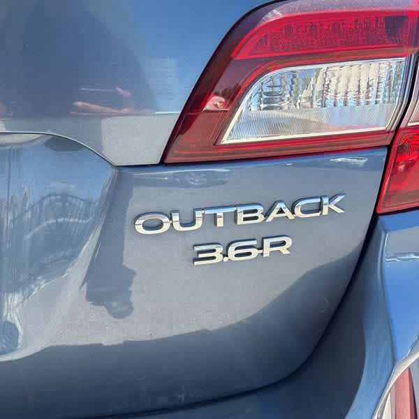 Thumbnail: 2017 Subaru Outback - 16