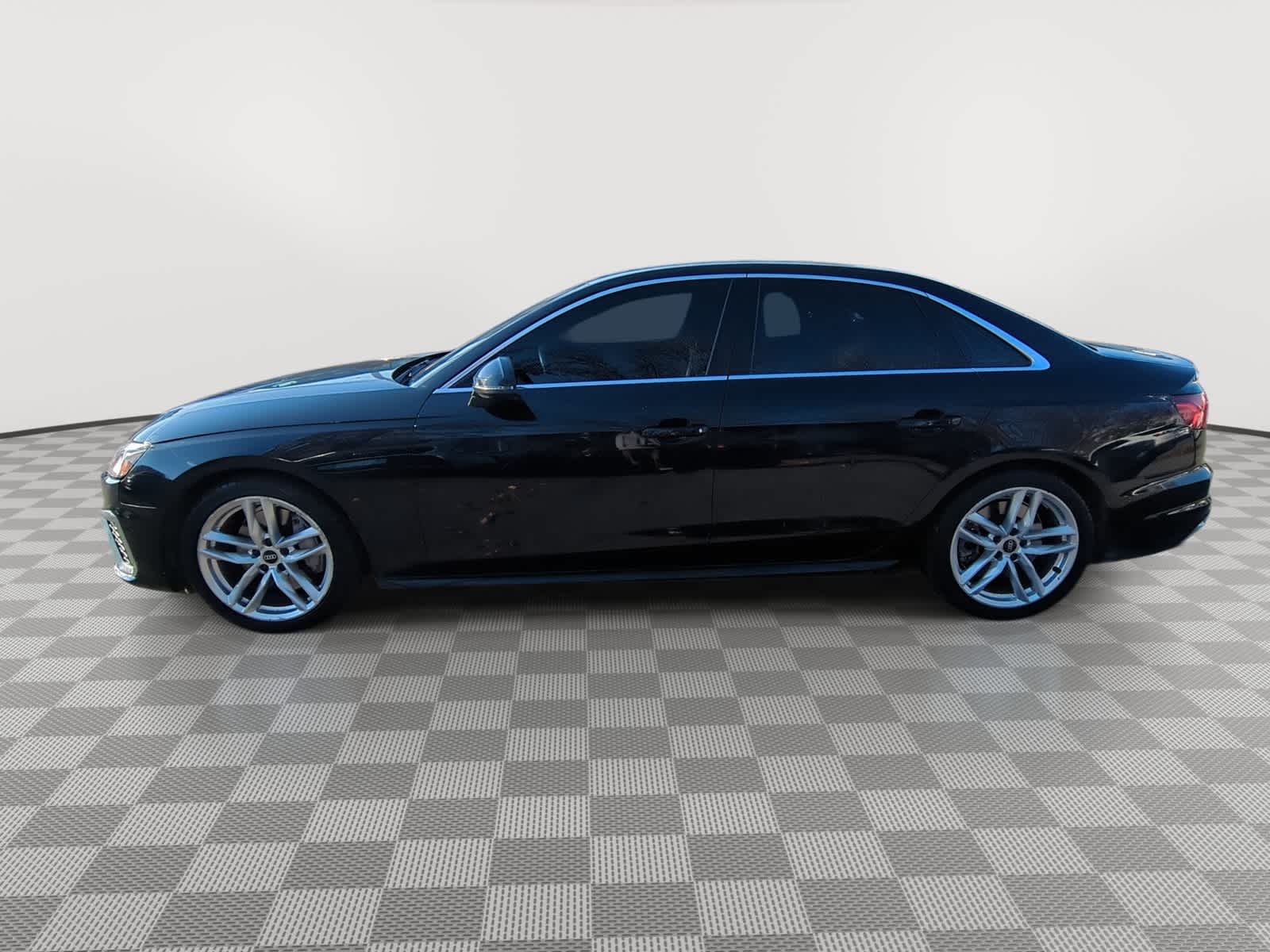 Thumbnail: 2022 Audi A4 - 5