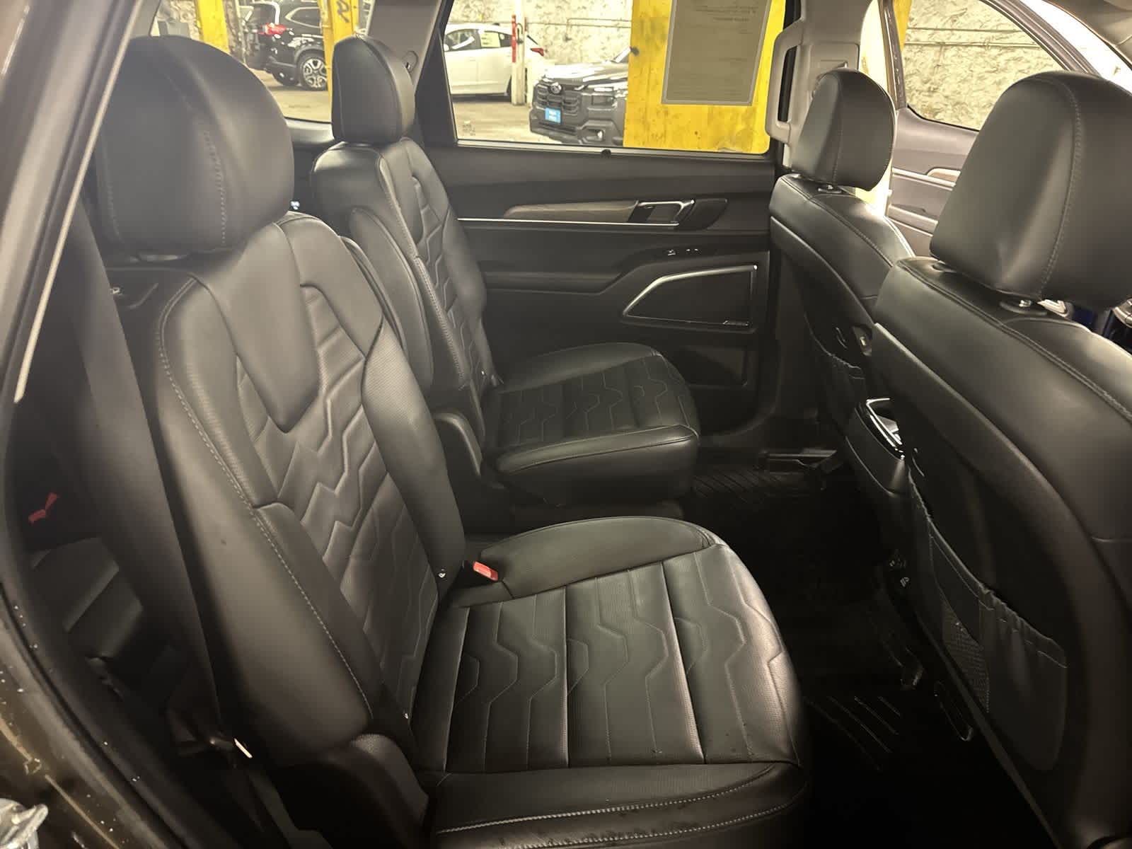 Thumbnail: 2020 Kia Telluride - 19