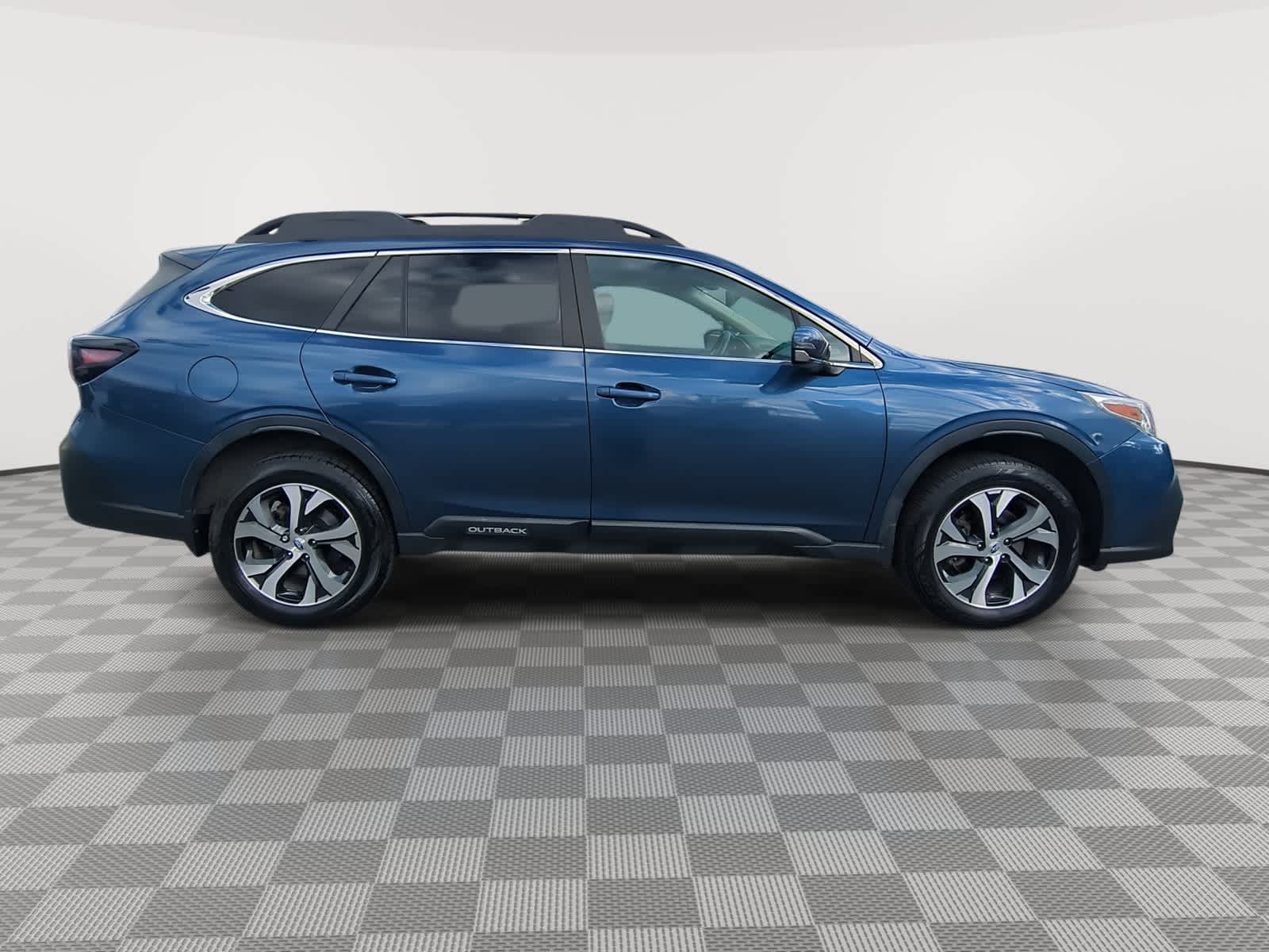 Thumbnail: 2020 Subaru Outback - 9
