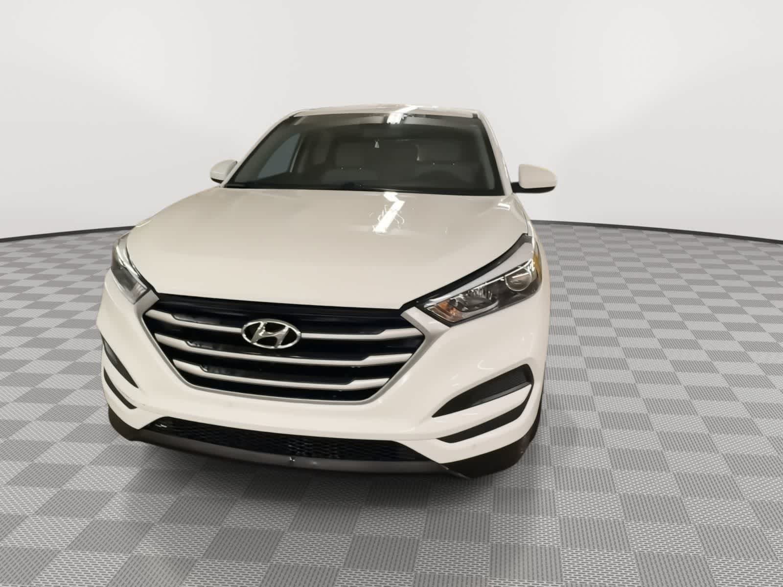 Thumbnail: 2017 Hyundai Tucson - 5