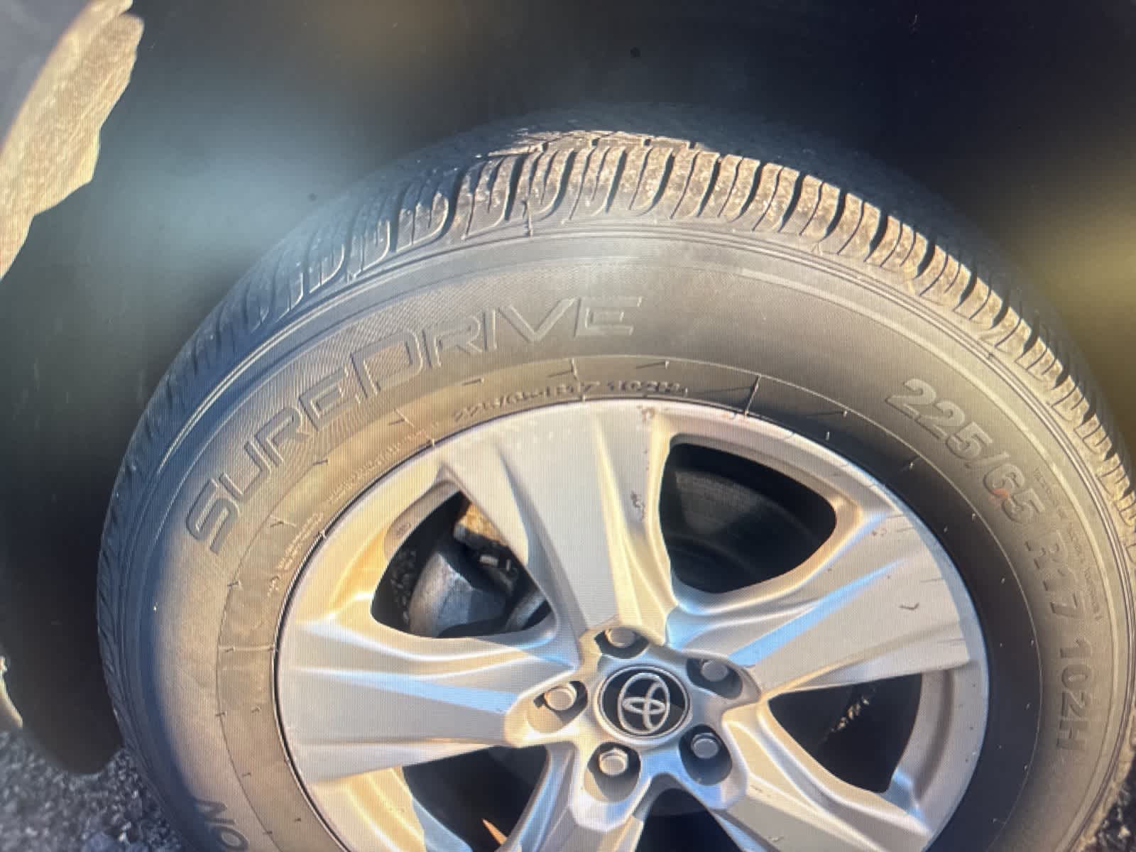 Thumbnail: 2021 Toyota RAV4 - 9