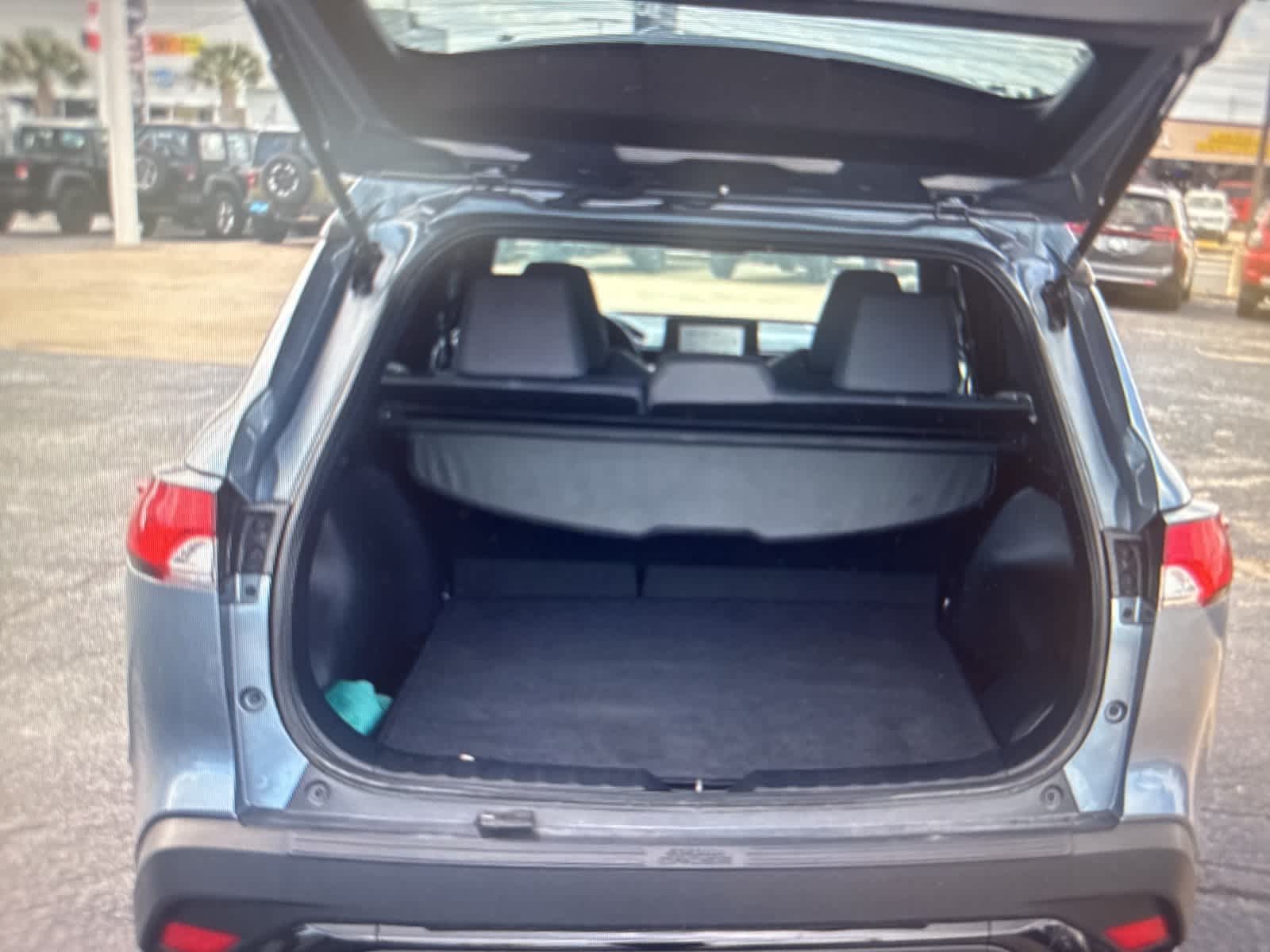 Thumbnail: 2023 Toyota Corolla Cross - 17