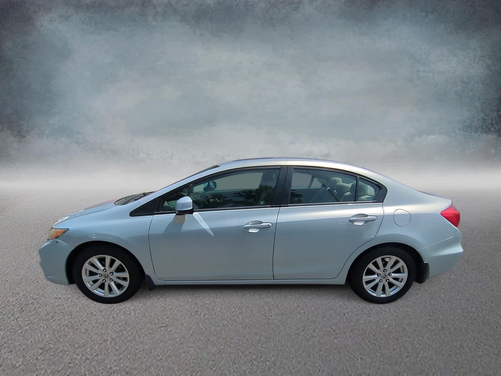Thumbnail: 2012 Honda Civic - 5