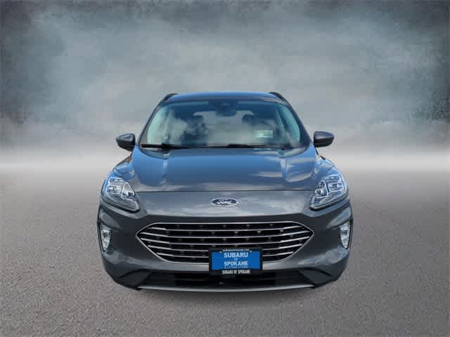 2022 Ford Escape Titanium Hybrid 3