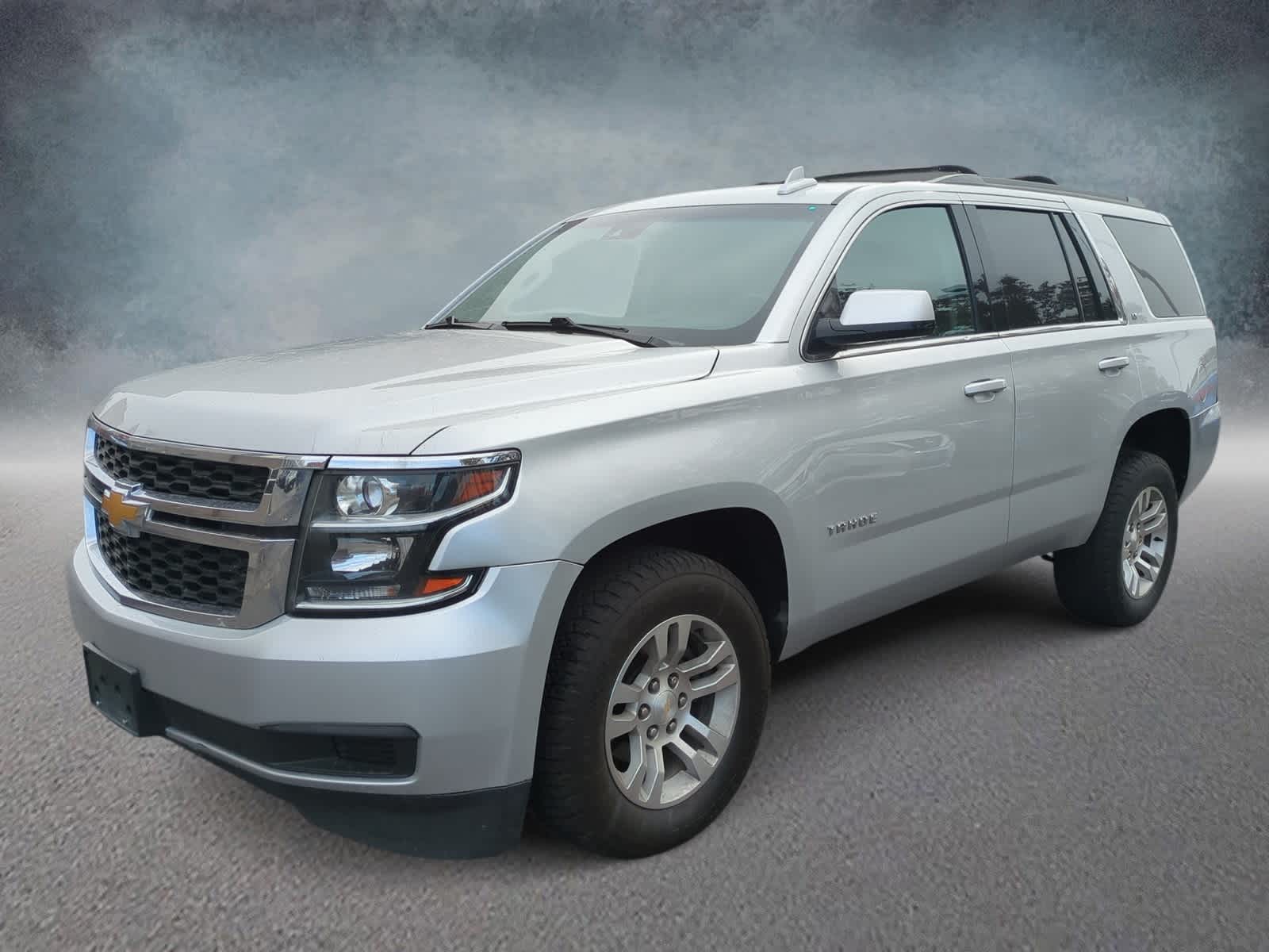 Thumbnail: 2017 Chevrolet Tahoe - 4