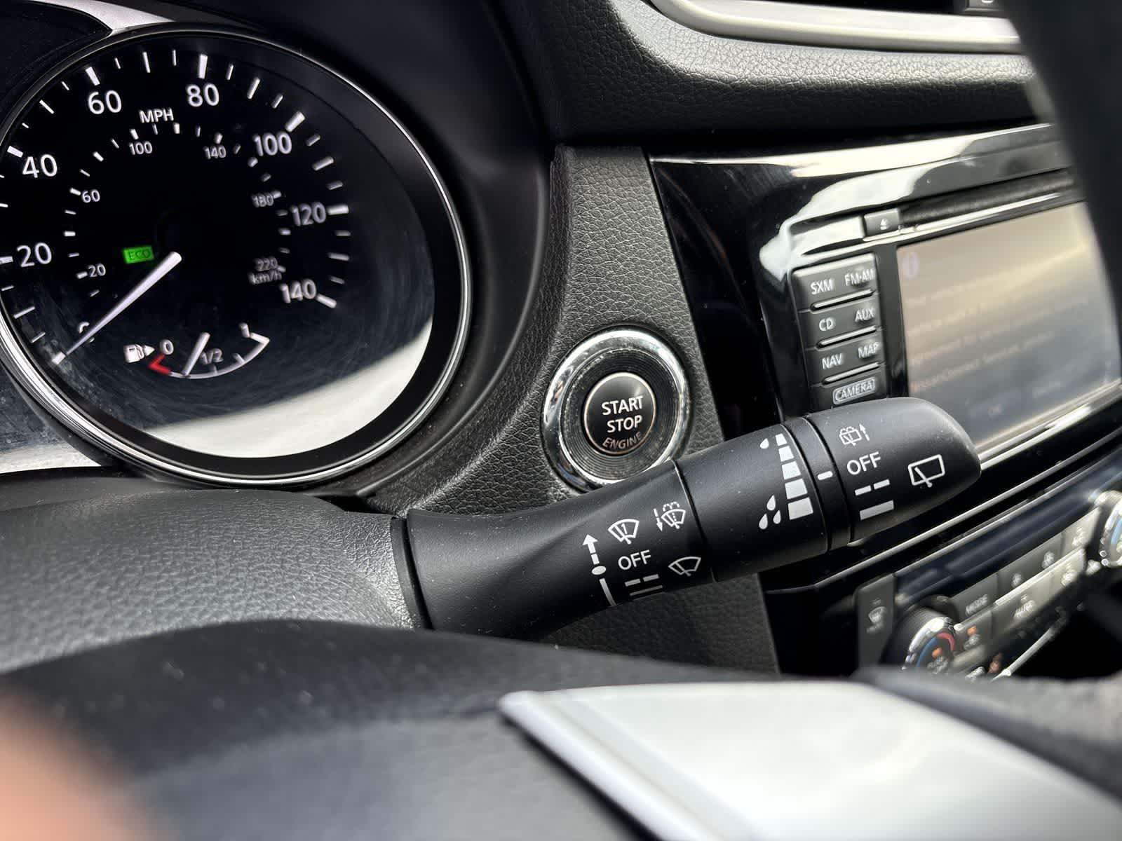 Thumbnail: 2016 Nissan Rogue - 27