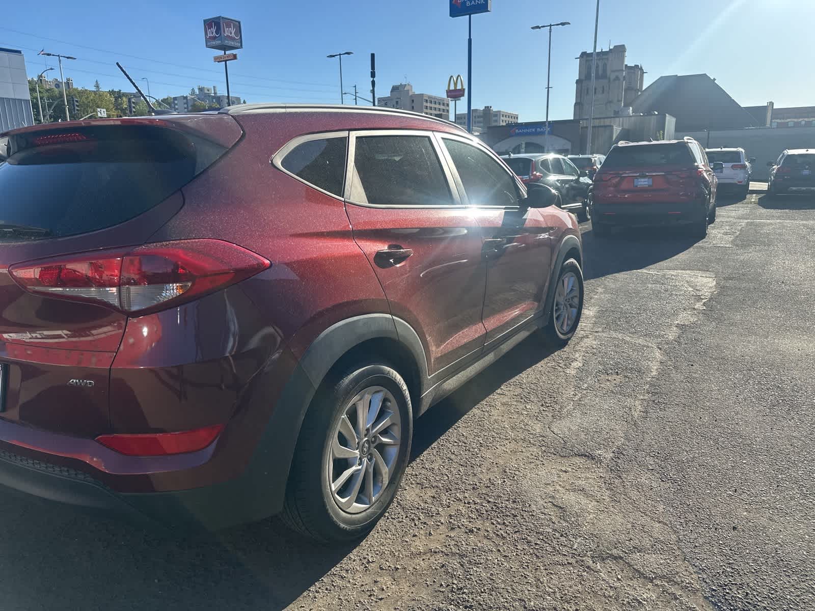 Thumbnail: 2016 Hyundai Tucson - 3