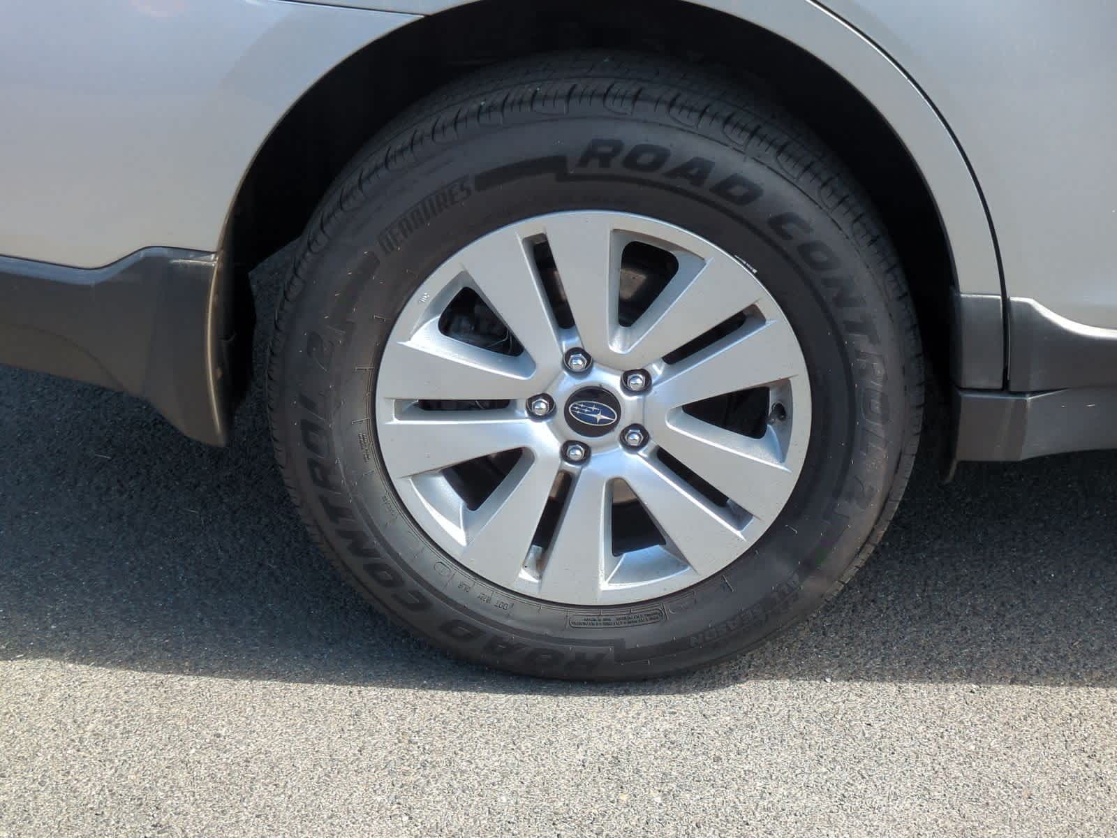 Thumbnail: 2016 Subaru Outback - 14