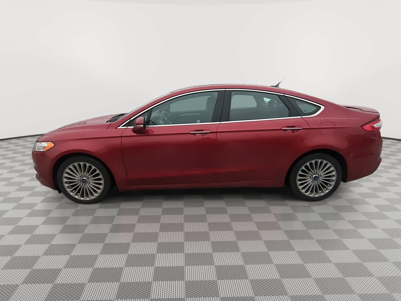 Thumbnail: 2015 Ford Fusion - 5