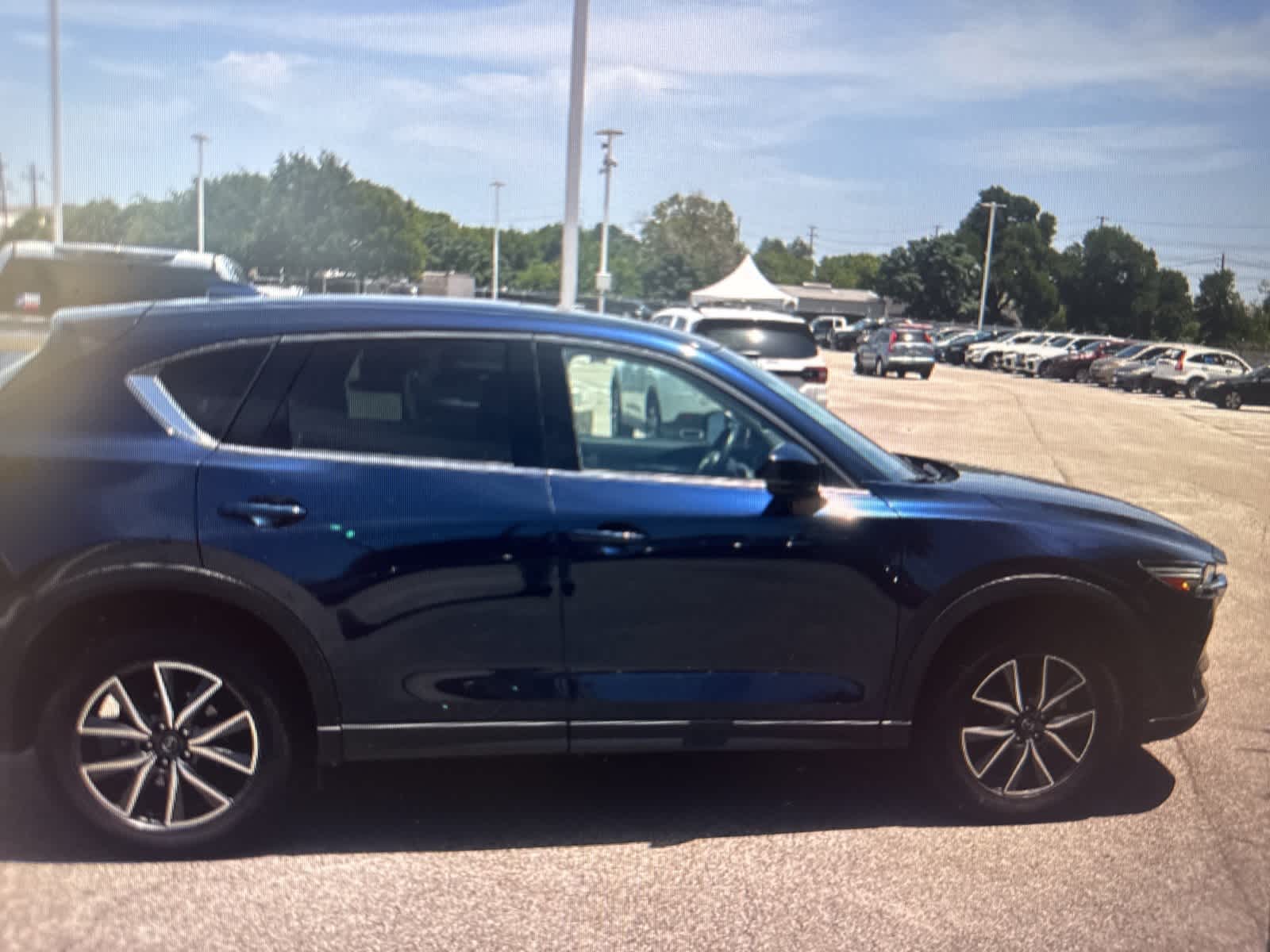 Thumbnail: 2017 Mazda CX-5 - 7