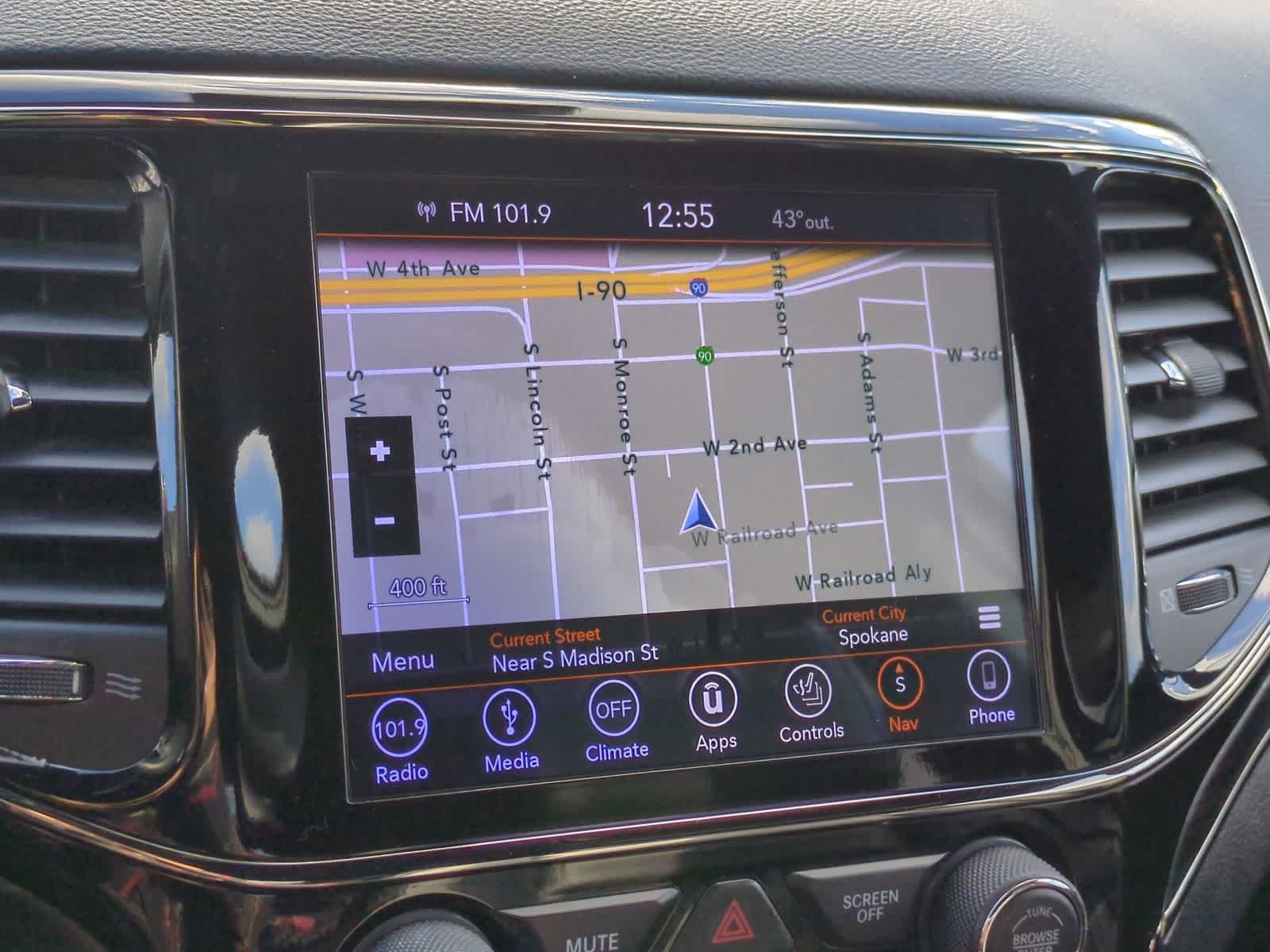 Thumbnail: 2019 Jeep Grand Cherokee - 29