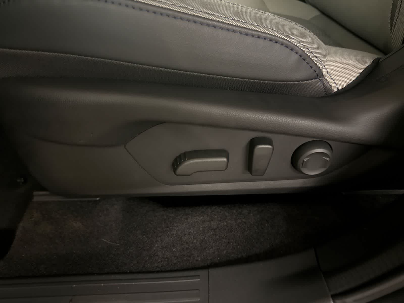 2026 Subaru Forester Premium - Photo 16