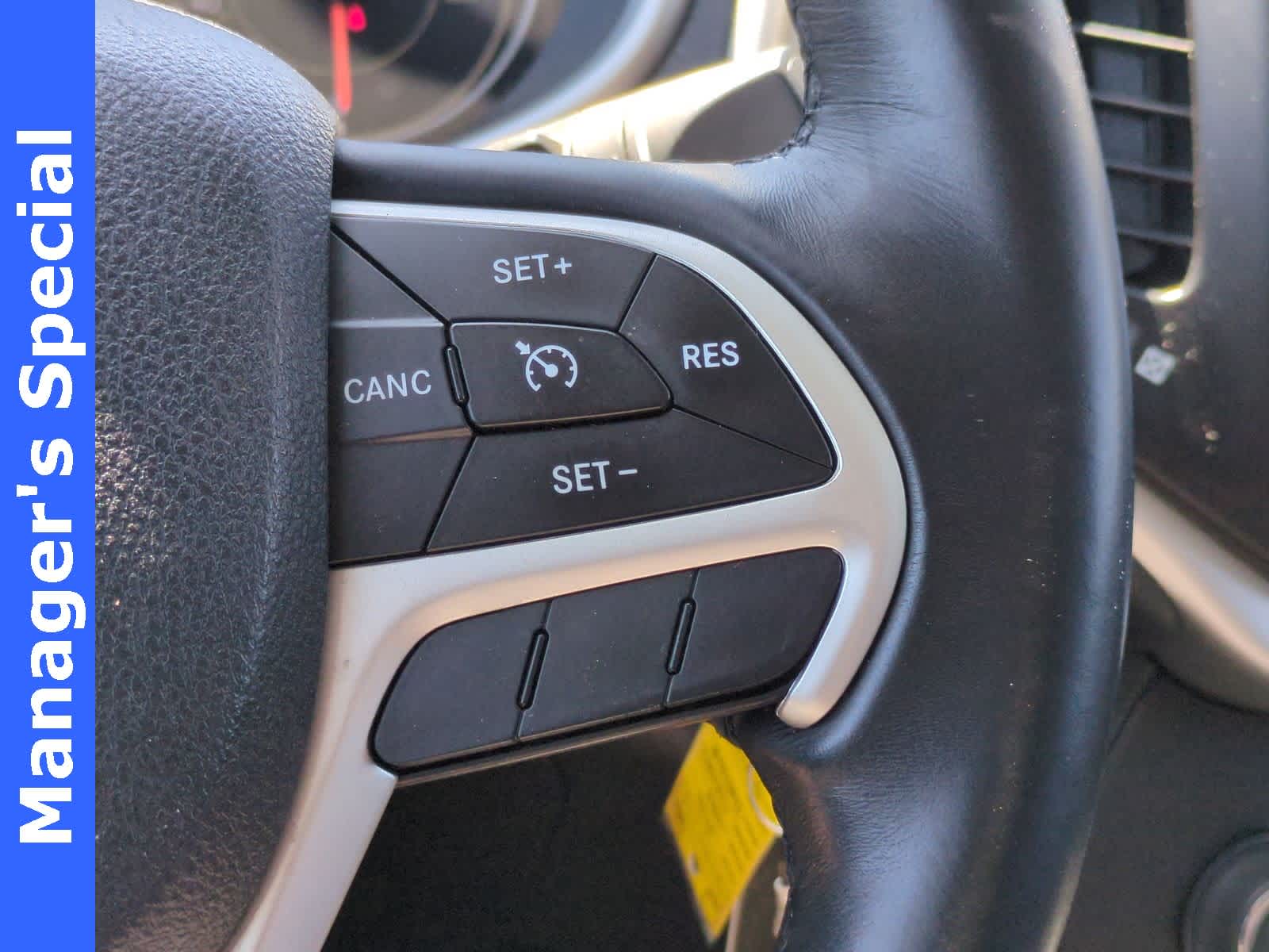 Thumbnail: 2016 Jeep Cherokee - 26