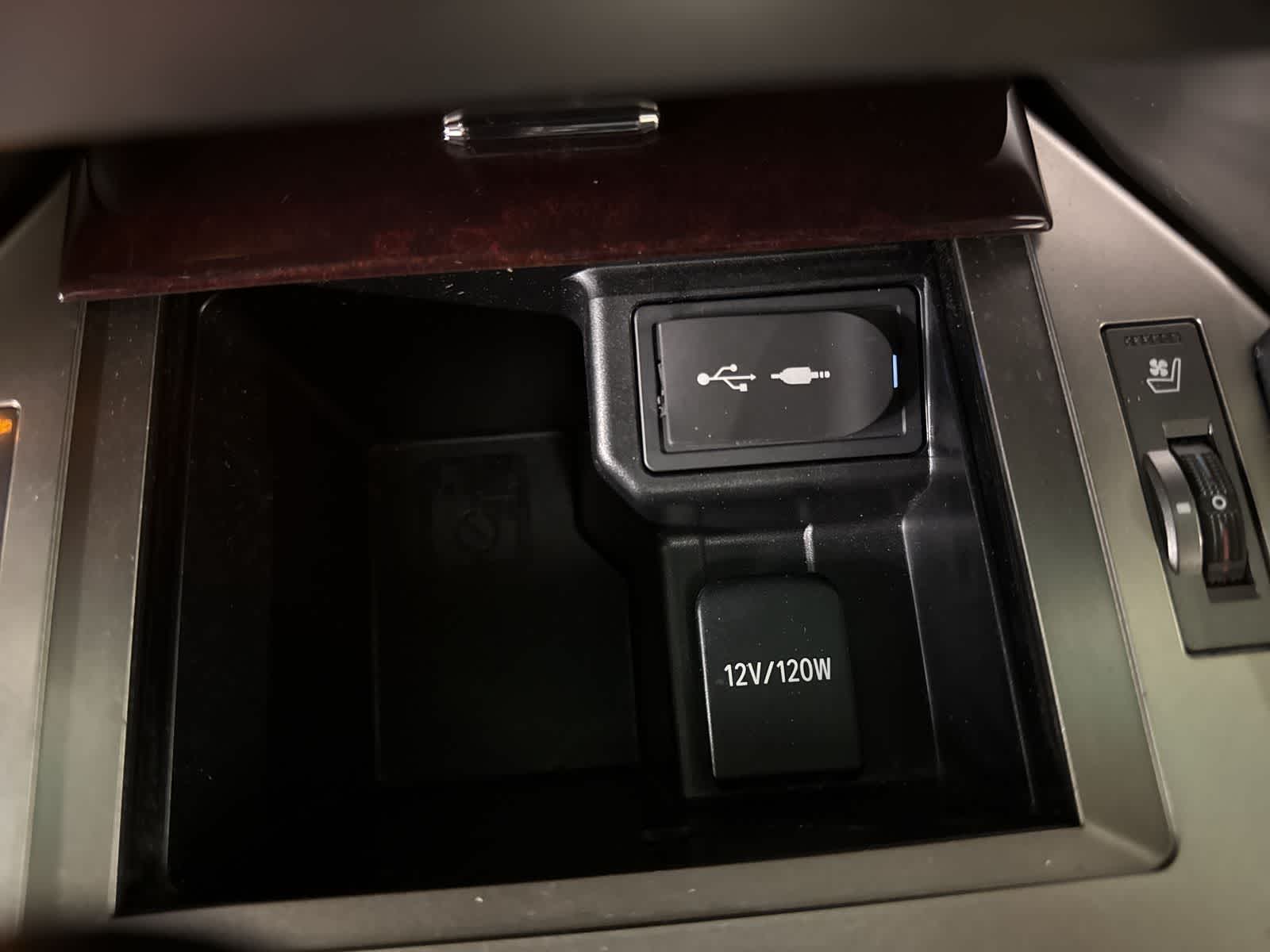 Thumbnail: 2017 Lexus GX - 32