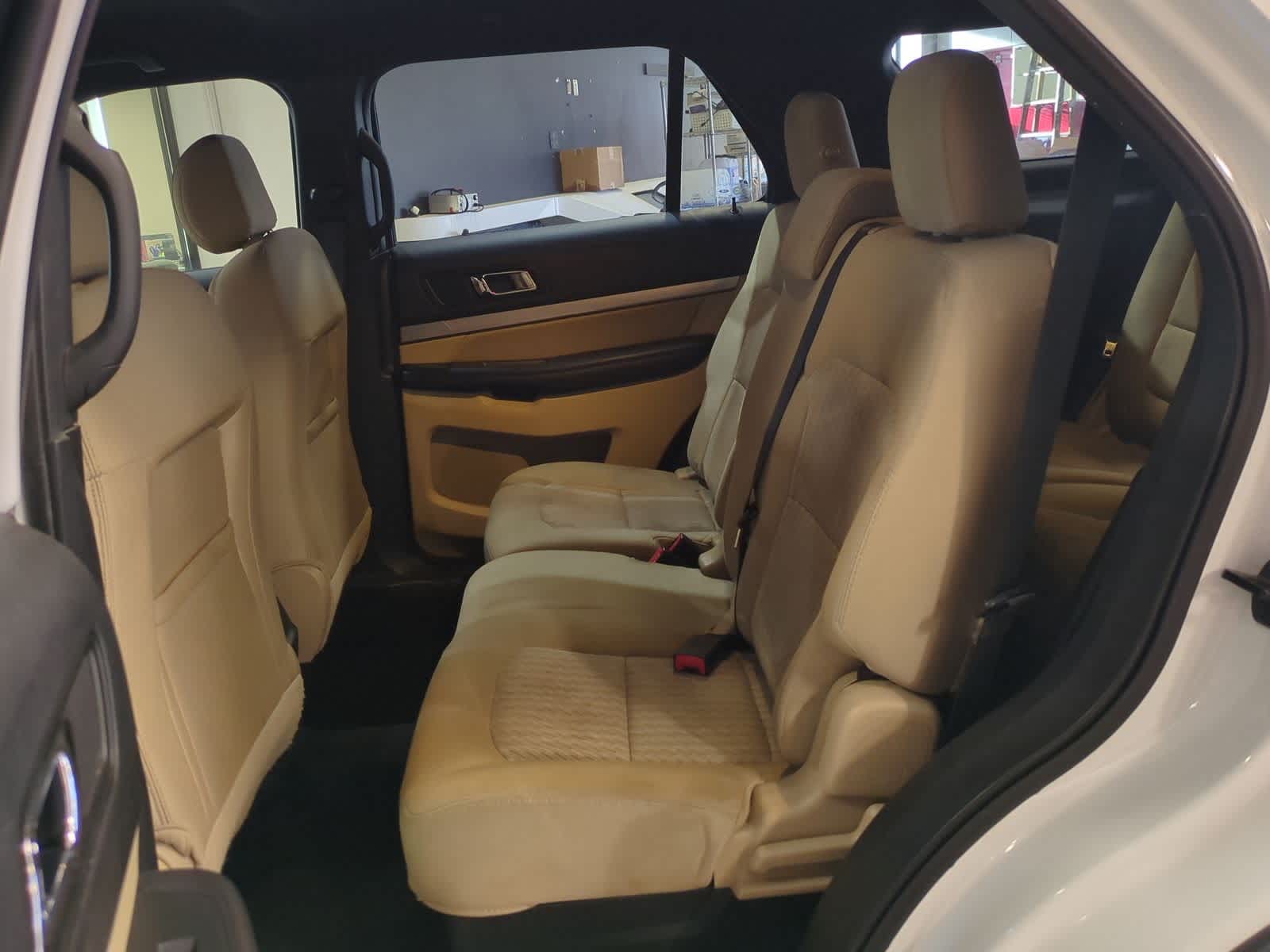 Thumbnail: 2017 Ford Explorer - 20