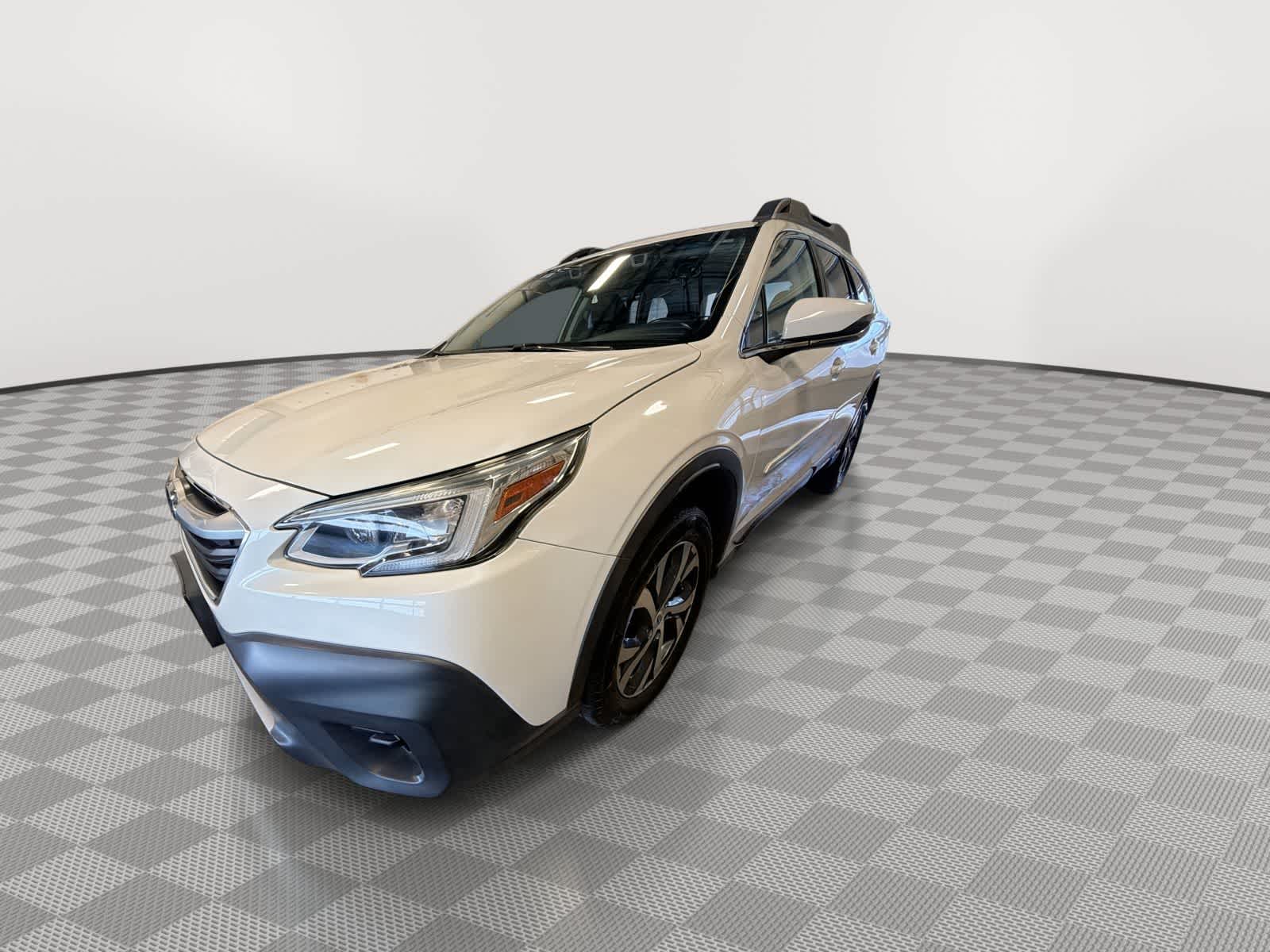 Thumbnail: 2021 Subaru Outback - 3