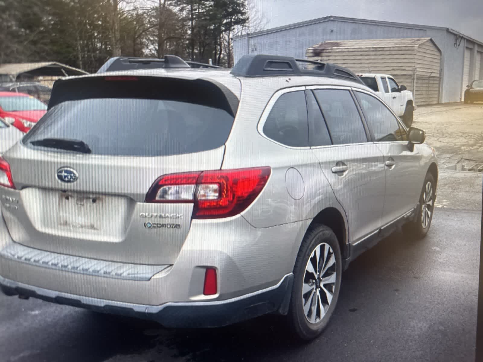 Thumbnail: 2016 Subaru Outback - 5