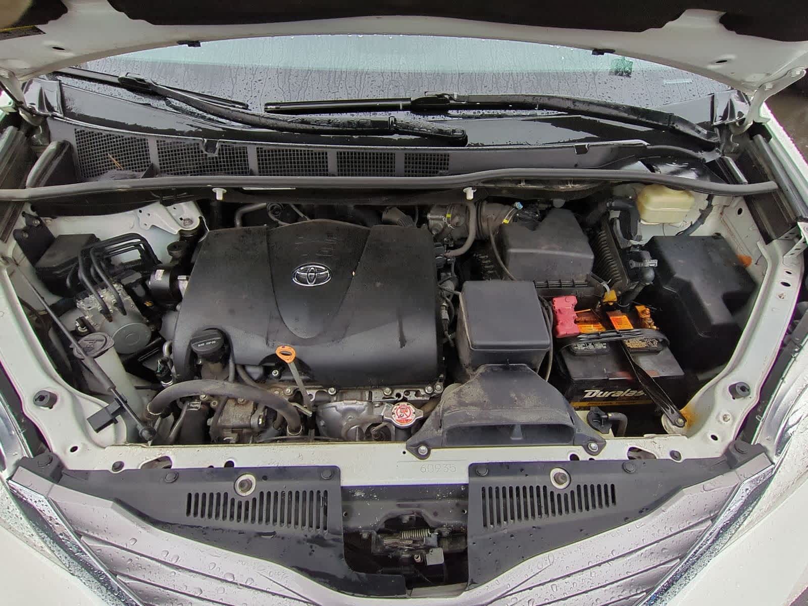 Thumbnail: 2017 Toyota Sienna - 15