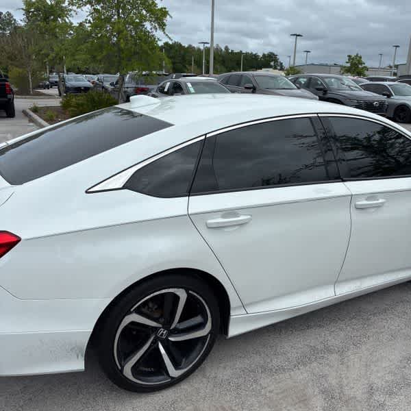 Thumbnail: 2018 Honda Accord - 4