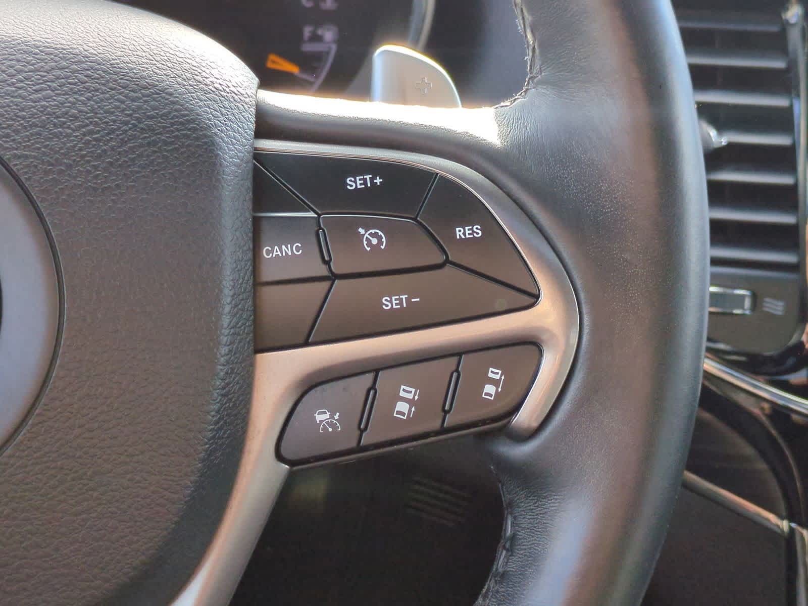 Thumbnail: 2019 Jeep Grand Cherokee - 26