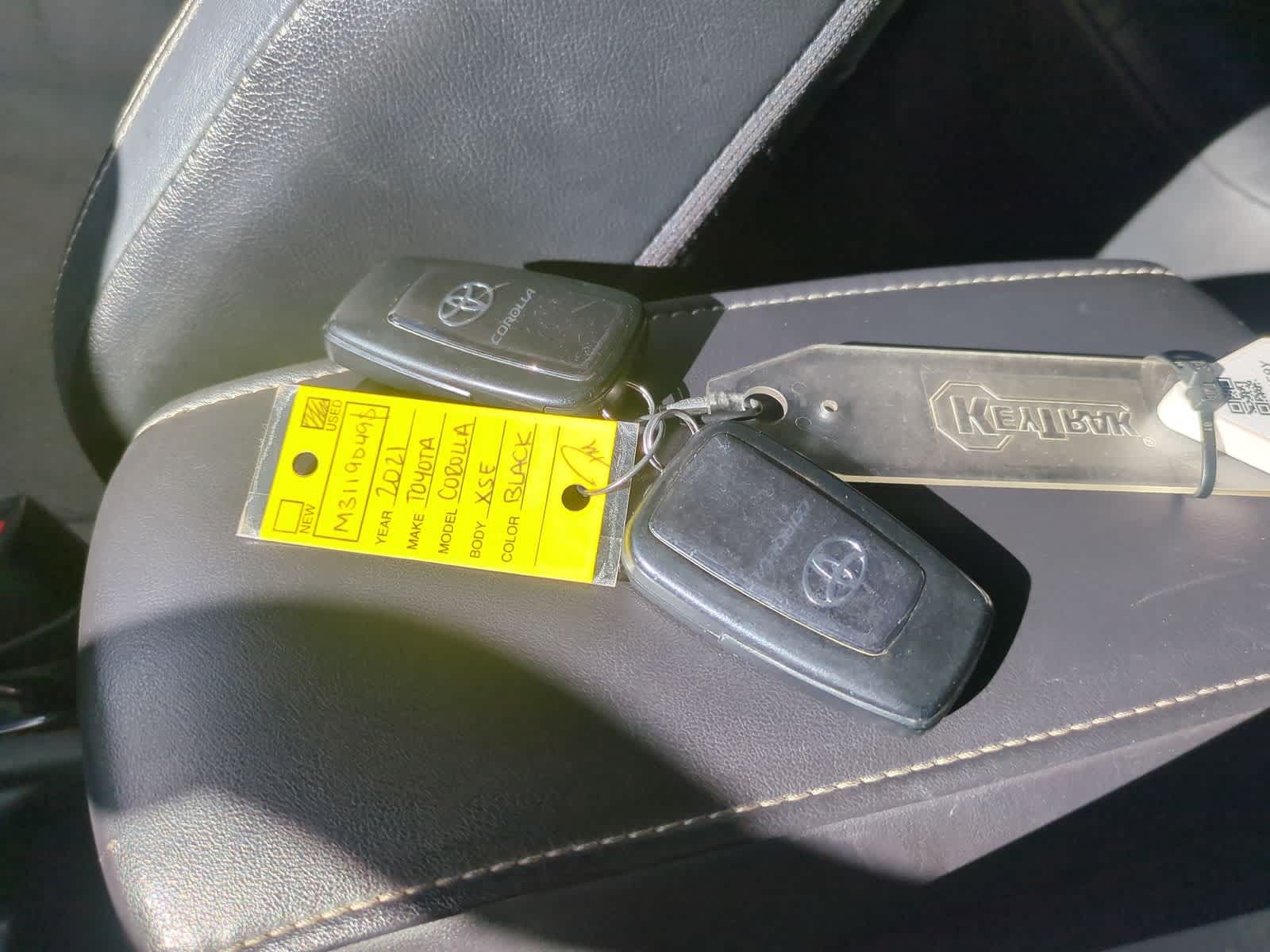 Thumbnail: 2021 Toyota Corolla - 33