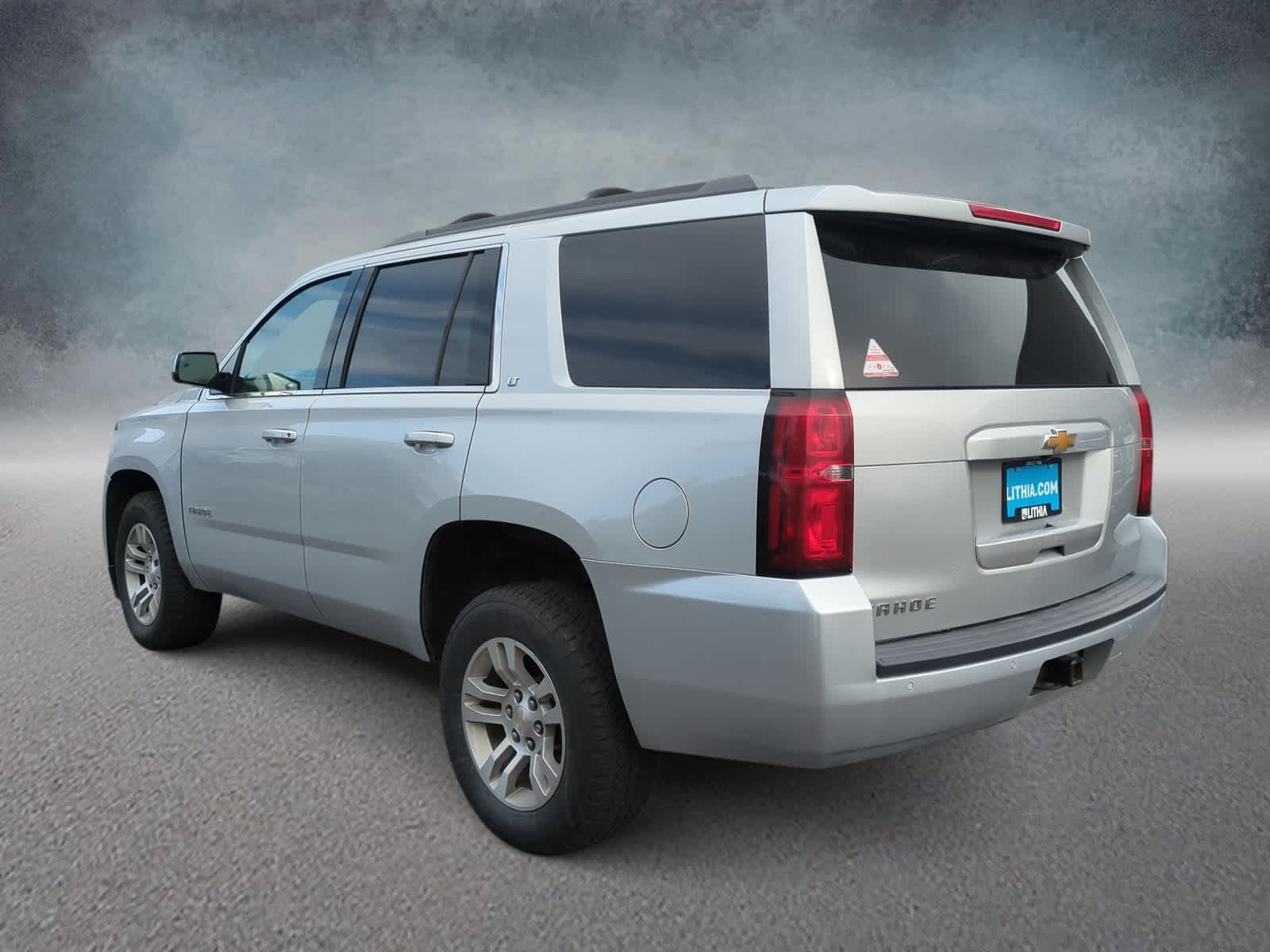 Thumbnail: 2017 Chevrolet Tahoe - 6