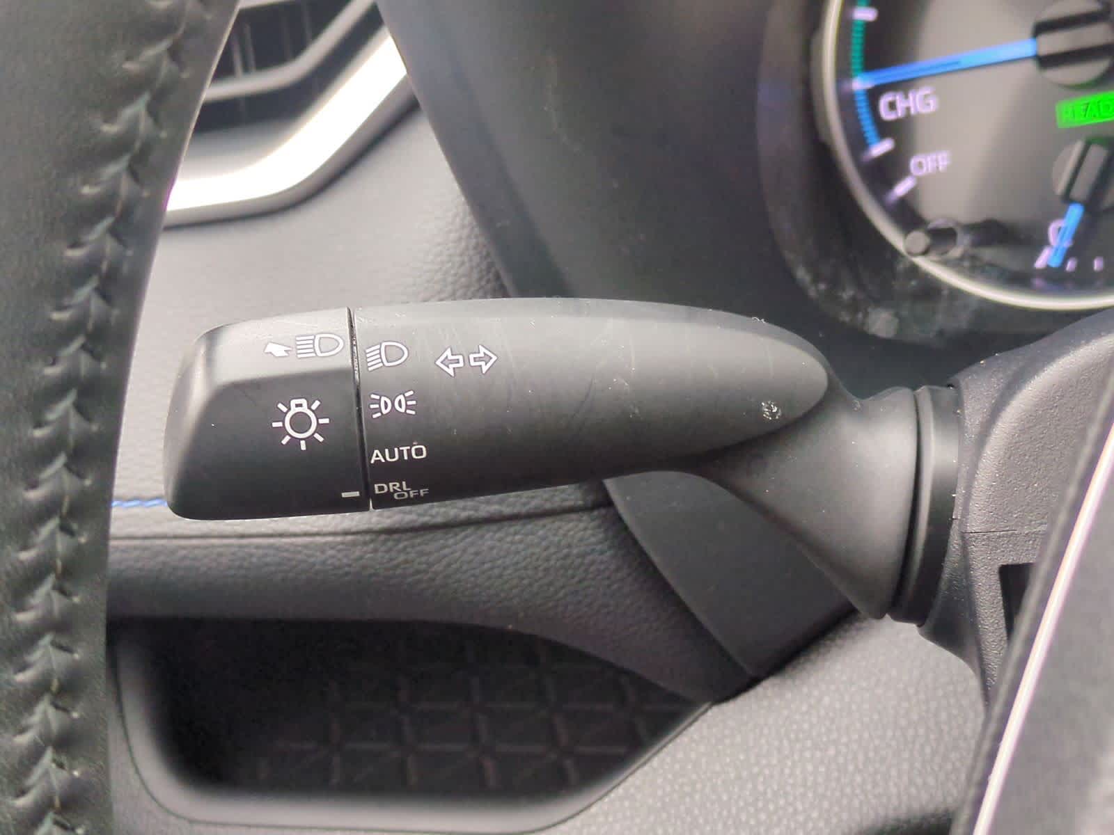 Thumbnail: 2022 Toyota RAV4 - 28