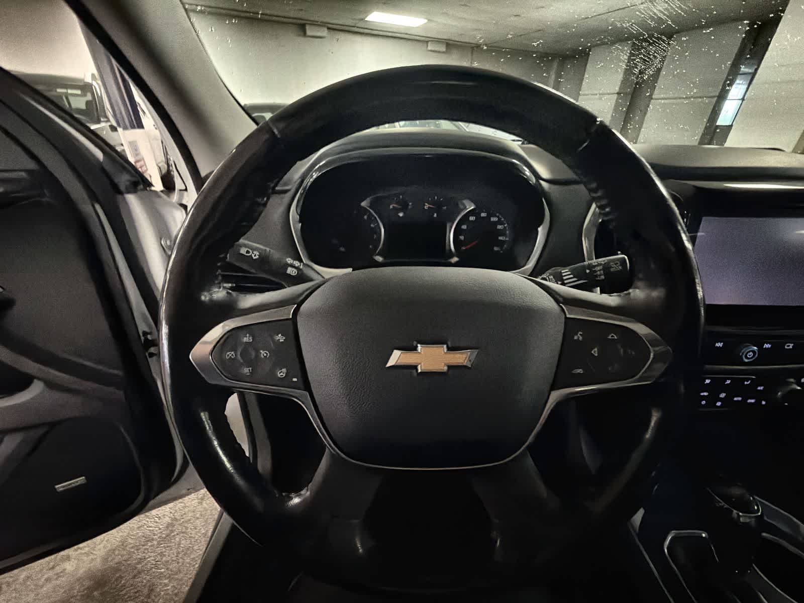 Thumbnail: 2019 Chevrolet Traverse - 25