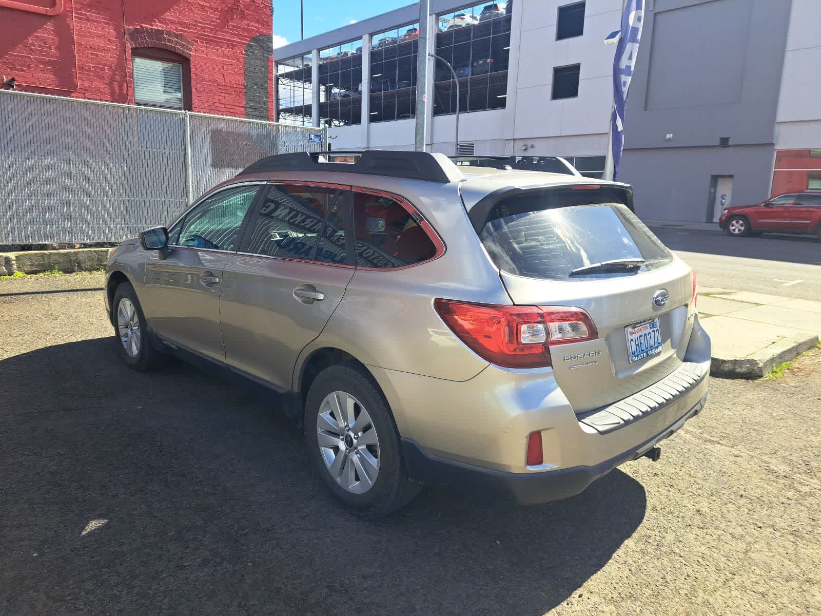 Thumbnail: 2015 Subaru Outback - 7