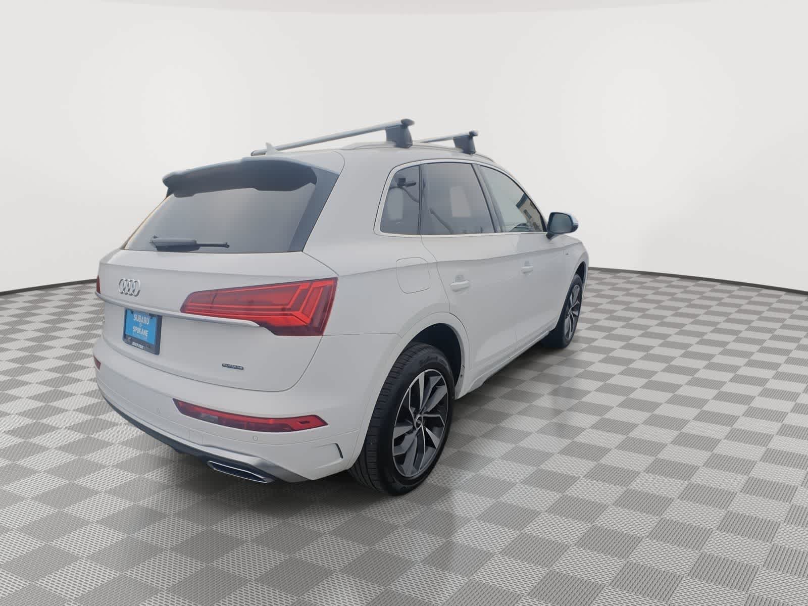 Thumbnail: 2024 Audi Q5 - 8