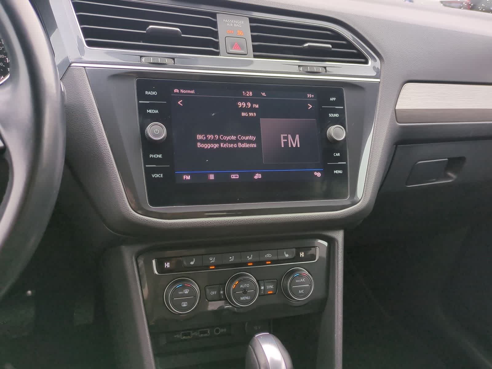 Thumbnail: 2019 Volkswagen Tiguan - 29