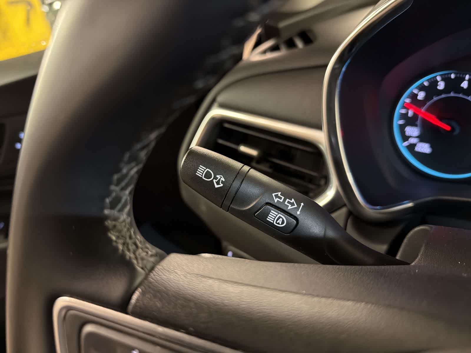 Thumbnail: 2024 Chevrolet Equinox - 26