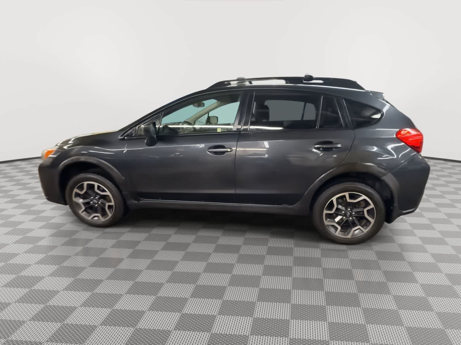 Thumbnail: 2016 Subaru Crosstrek - 5