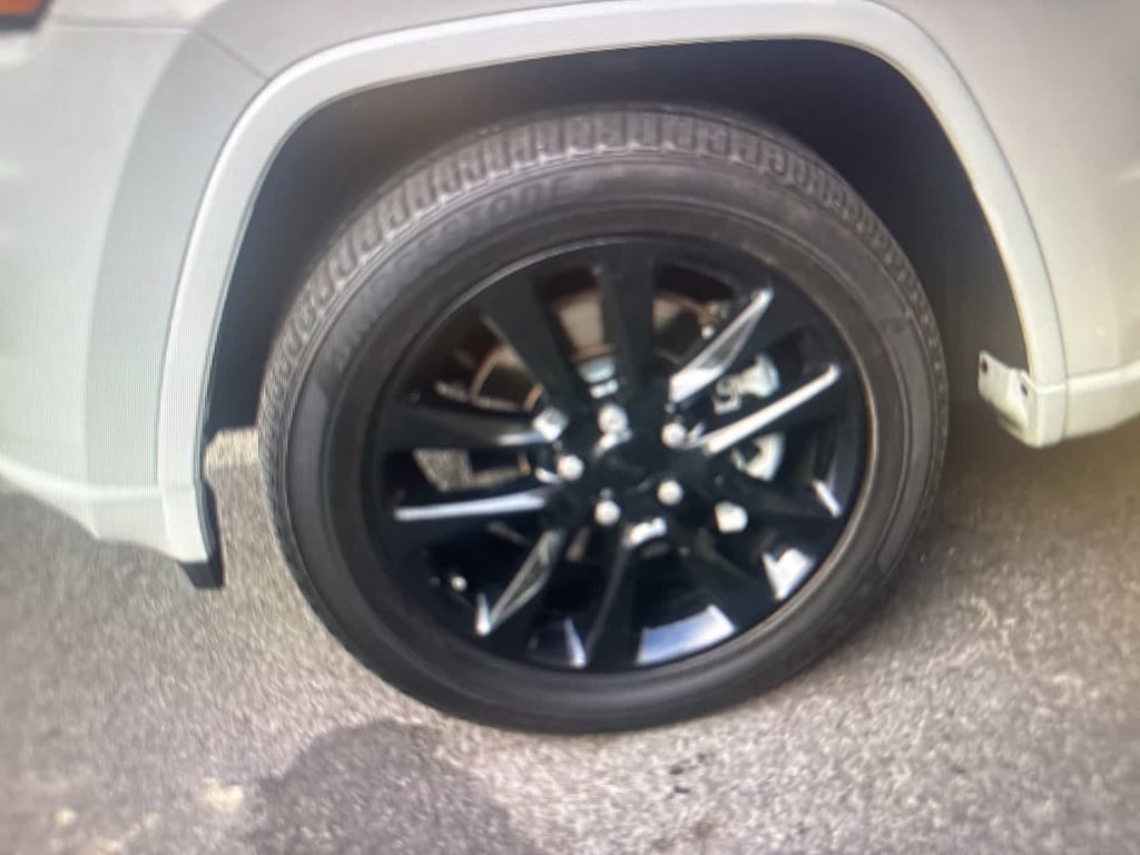 Used 2021 Jeep Grand Cherokee Laredo X SUV