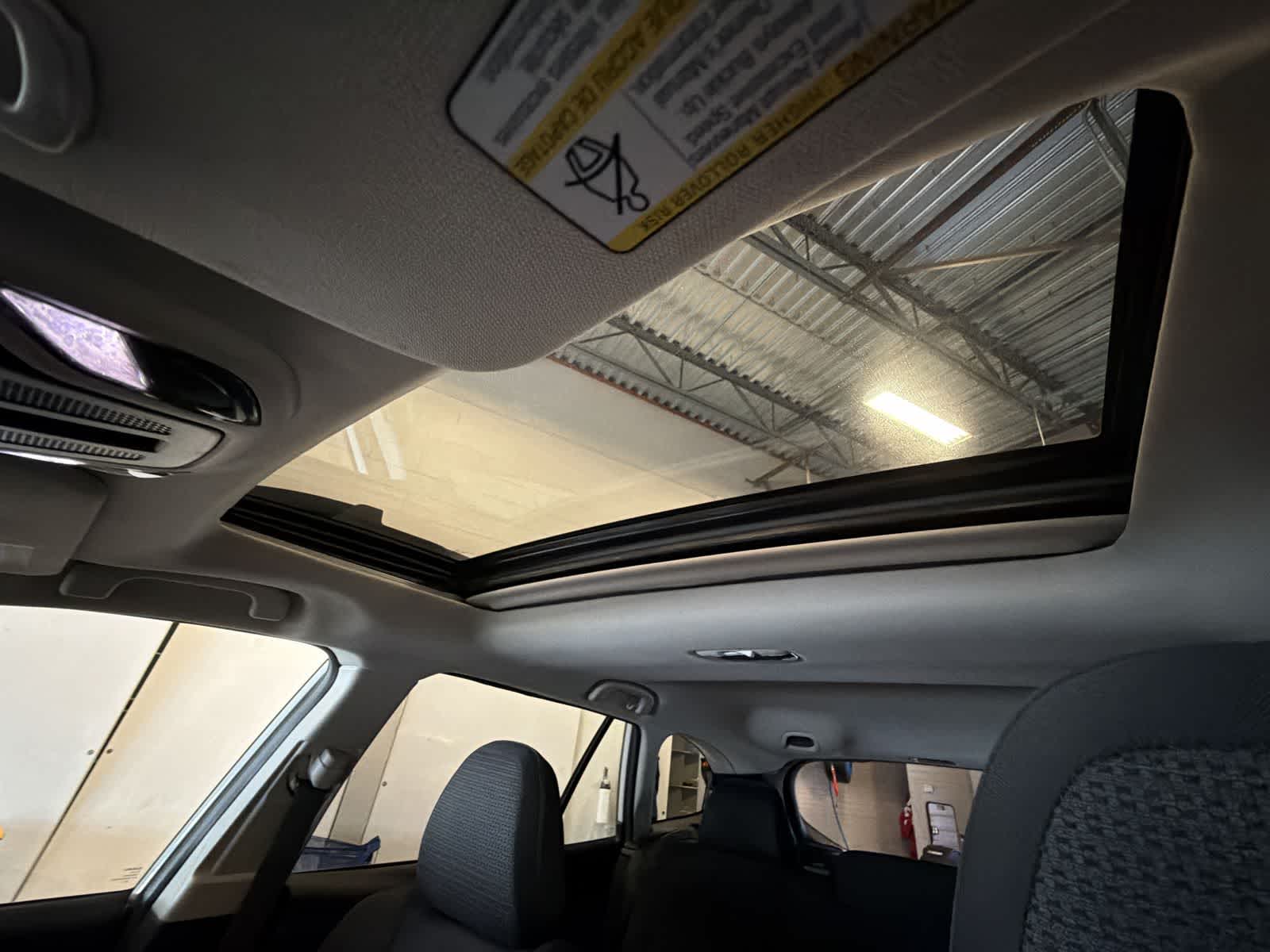 Thumbnail: 2022 Subaru Outback - 20