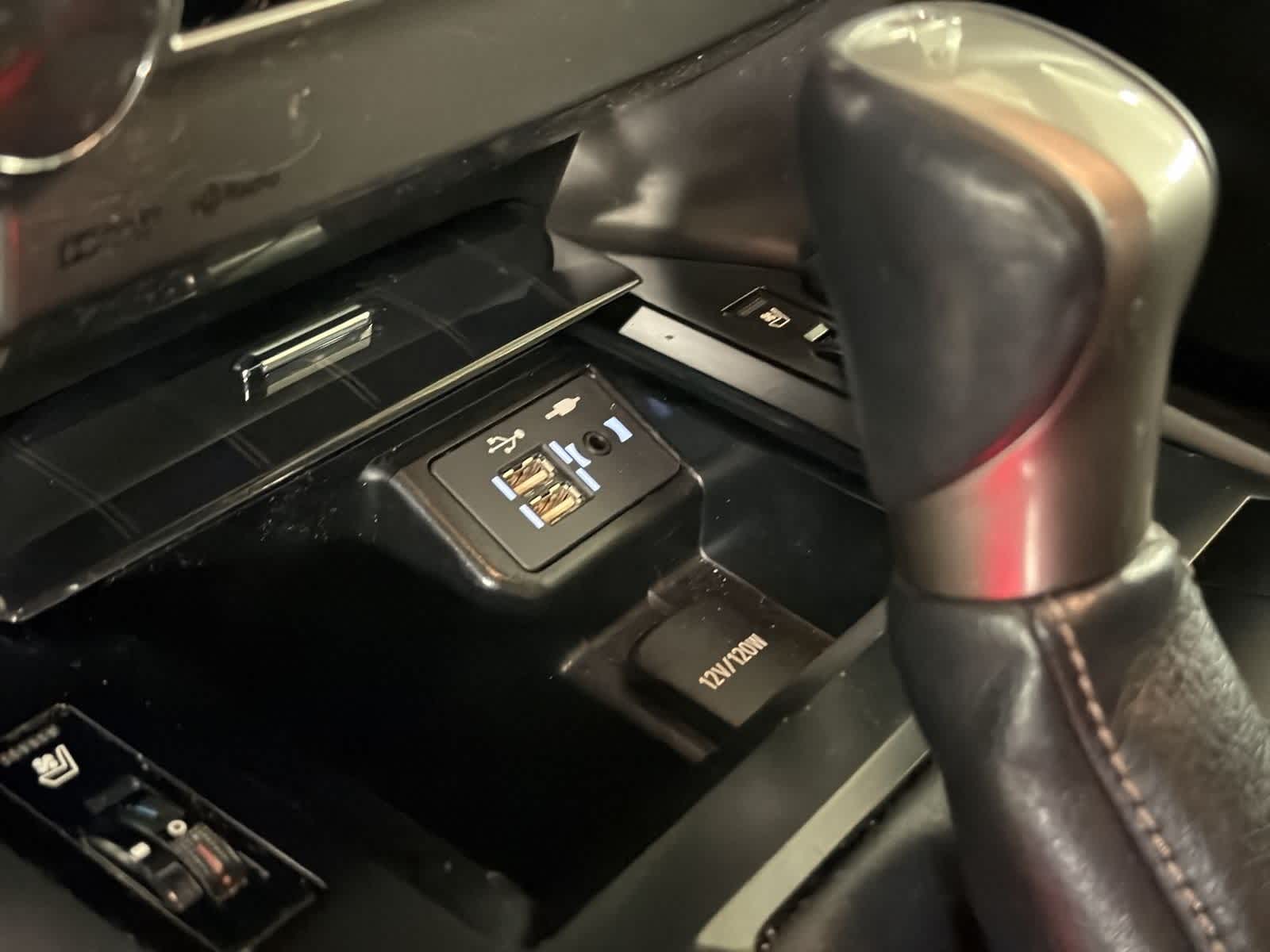 Thumbnail: 2020 Lexus GX - 33