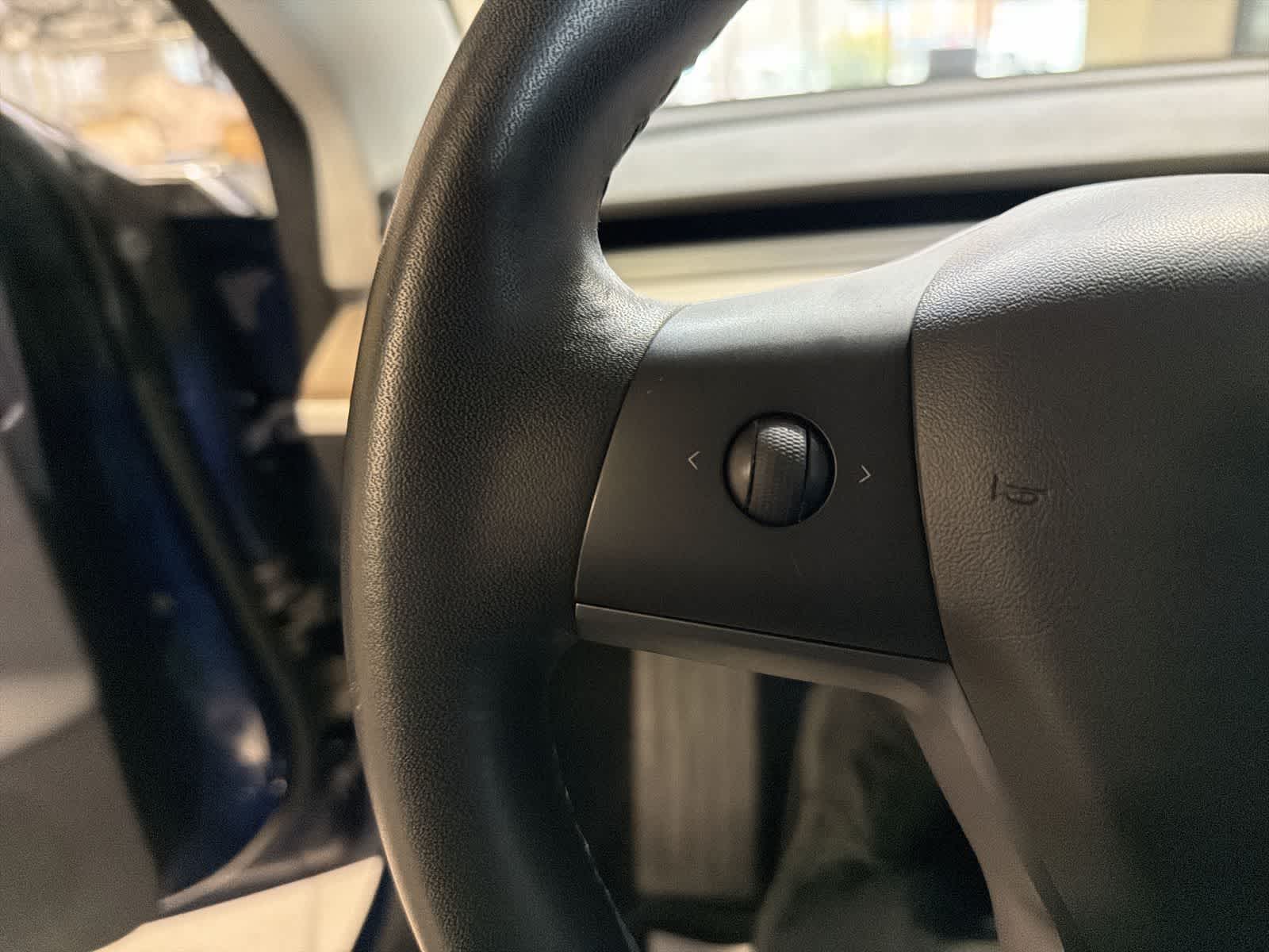 Thumbnail: 2019 Tesla Model 3 - 24