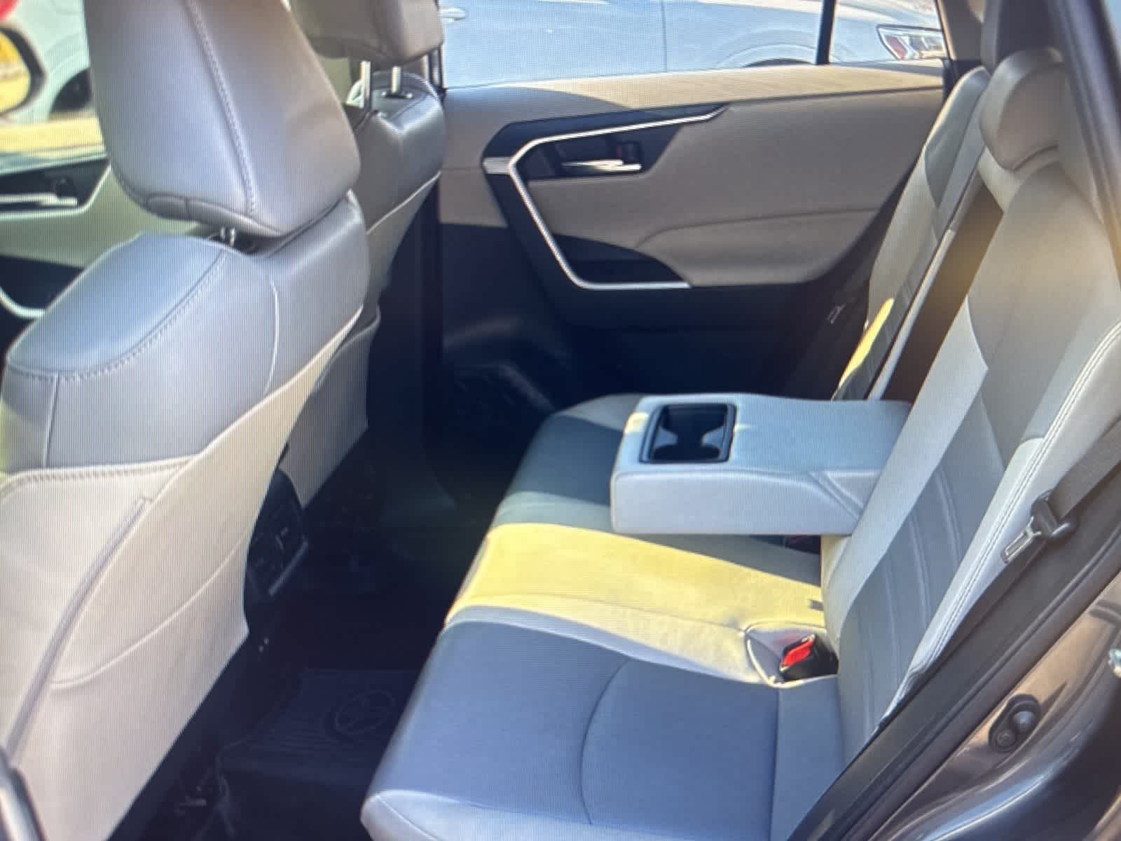 Thumbnail: 2022 Toyota RAV4 - 14