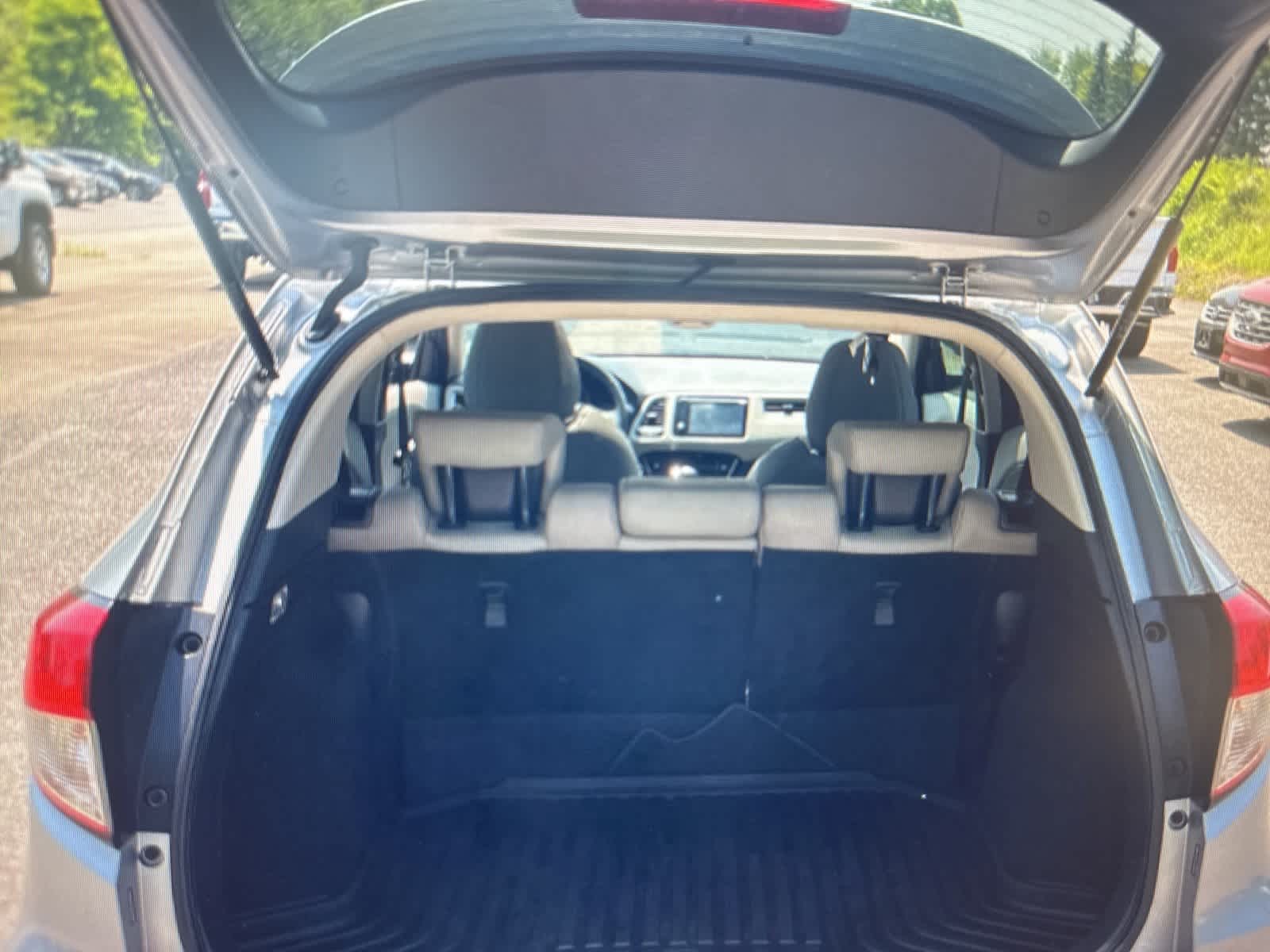 2019 Honda HR-V EX-L 19