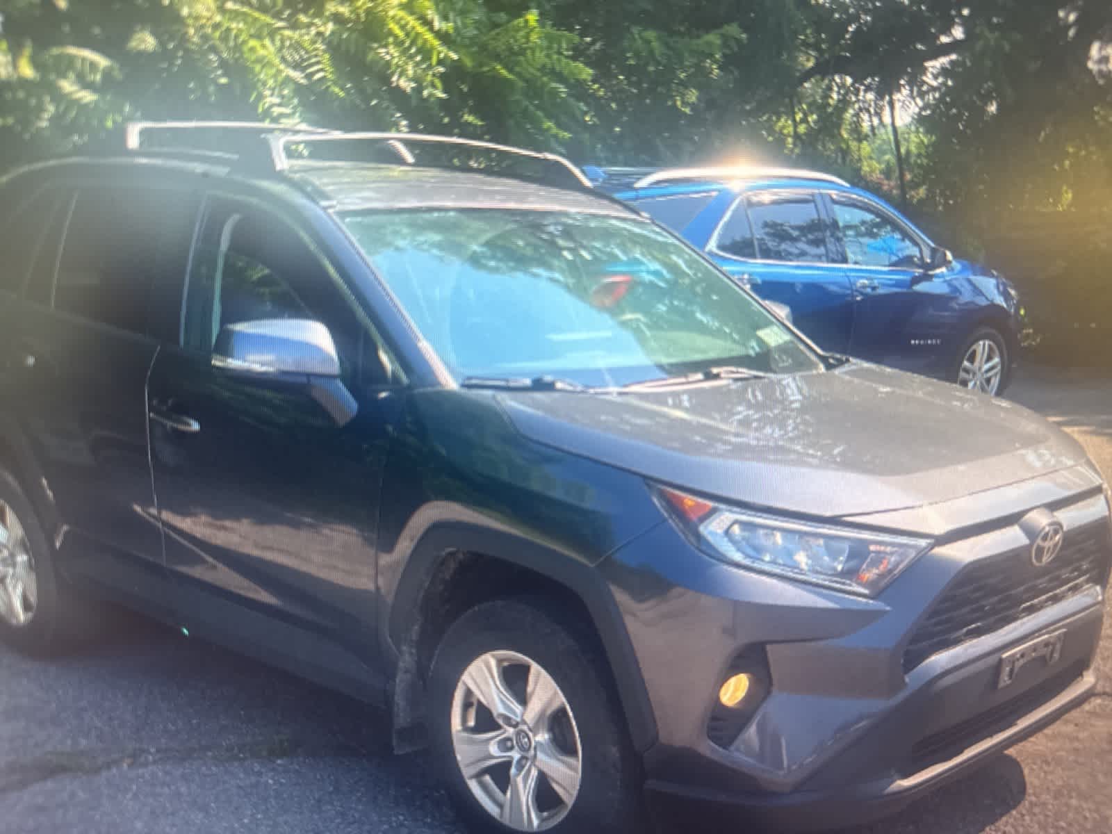 Thumbnail: 2021 Toyota RAV4 - 6