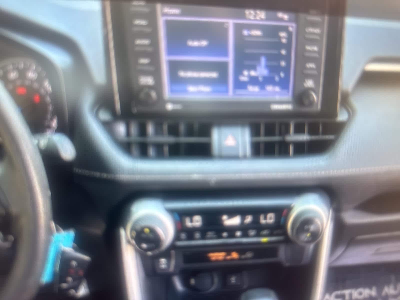 Thumbnail: 2021 Toyota RAV4 - 9