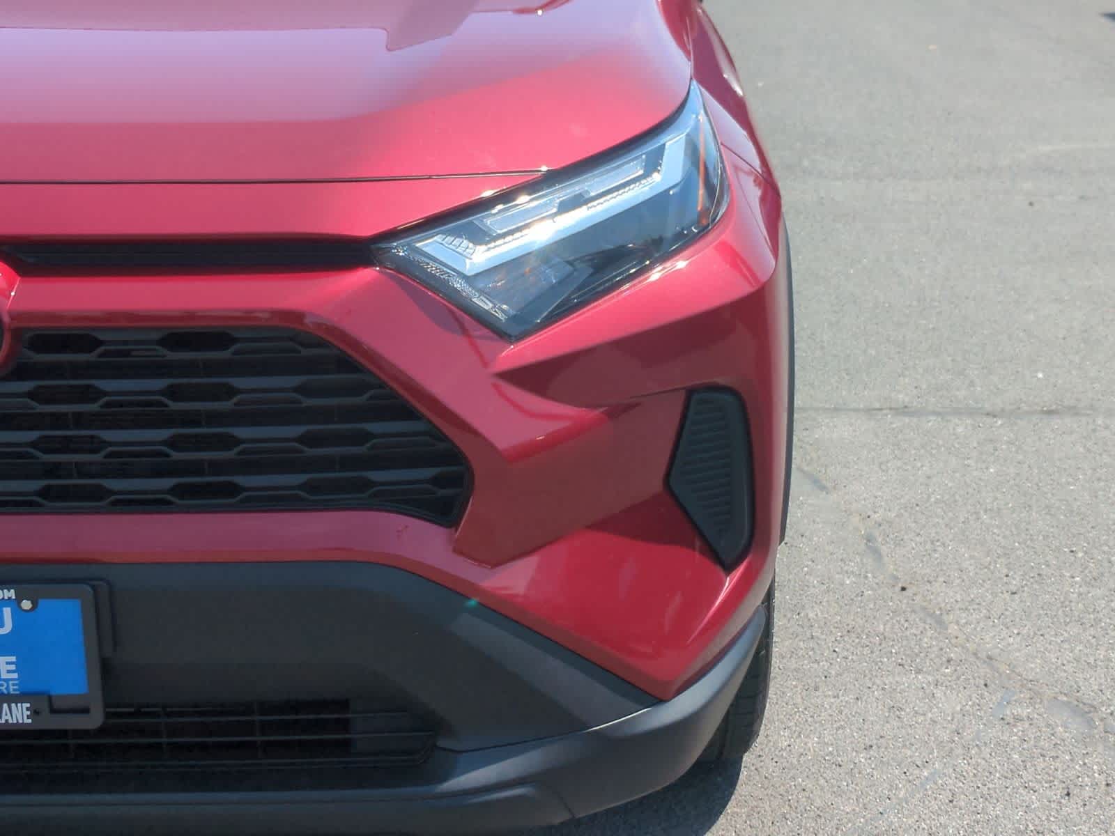 Thumbnail: 2023 Toyota RAV4 - 11