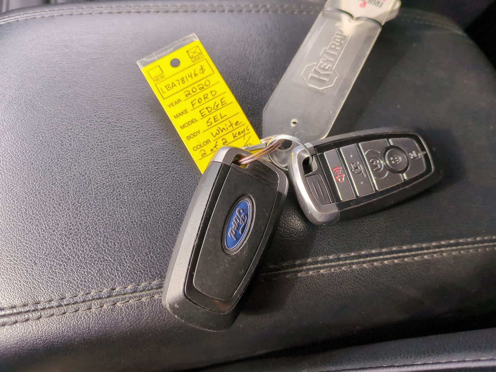 Thumbnail: 2020 Ford Edge - 34