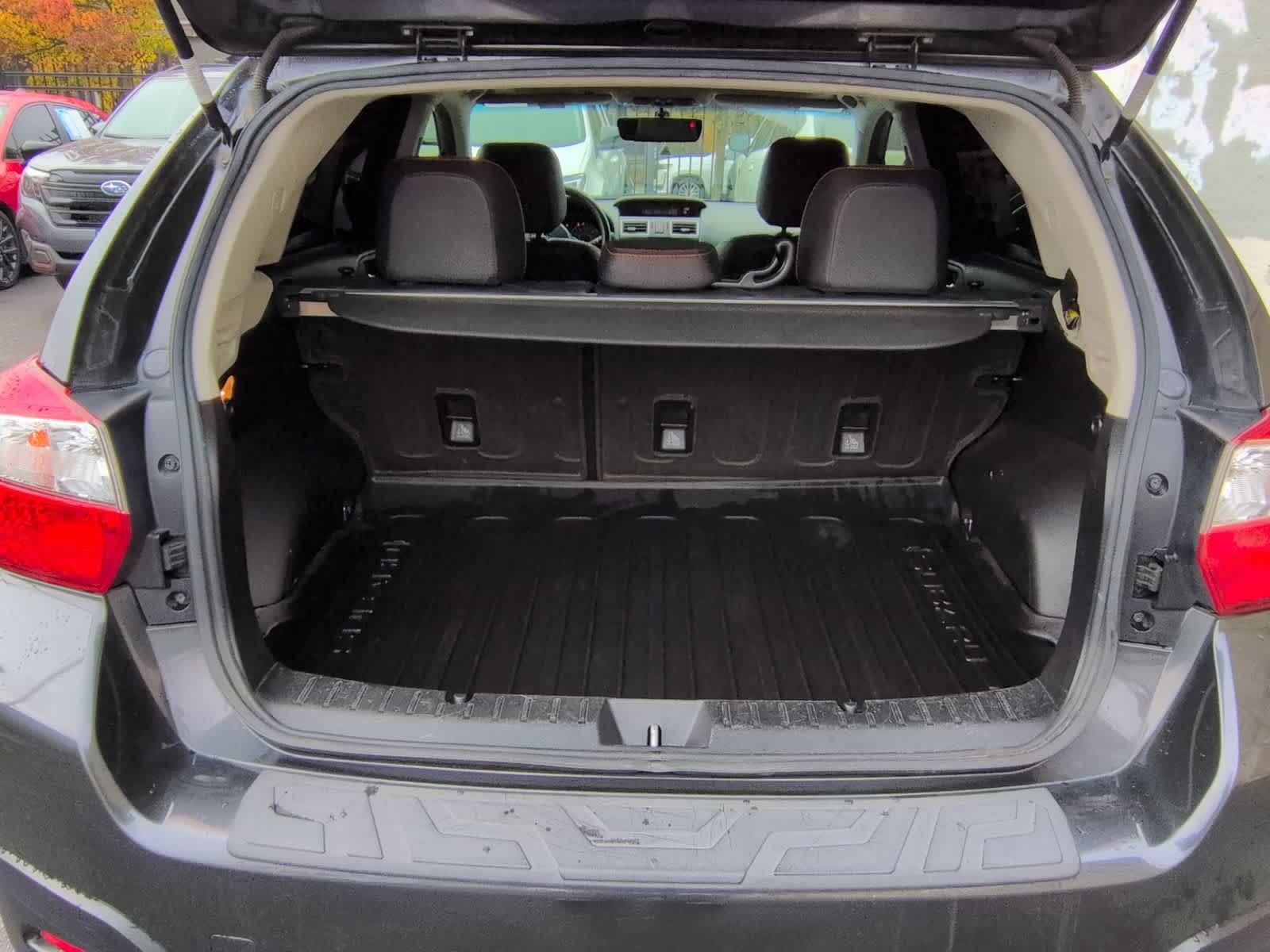 Thumbnail: 2017 Subaru Crosstrek - 33