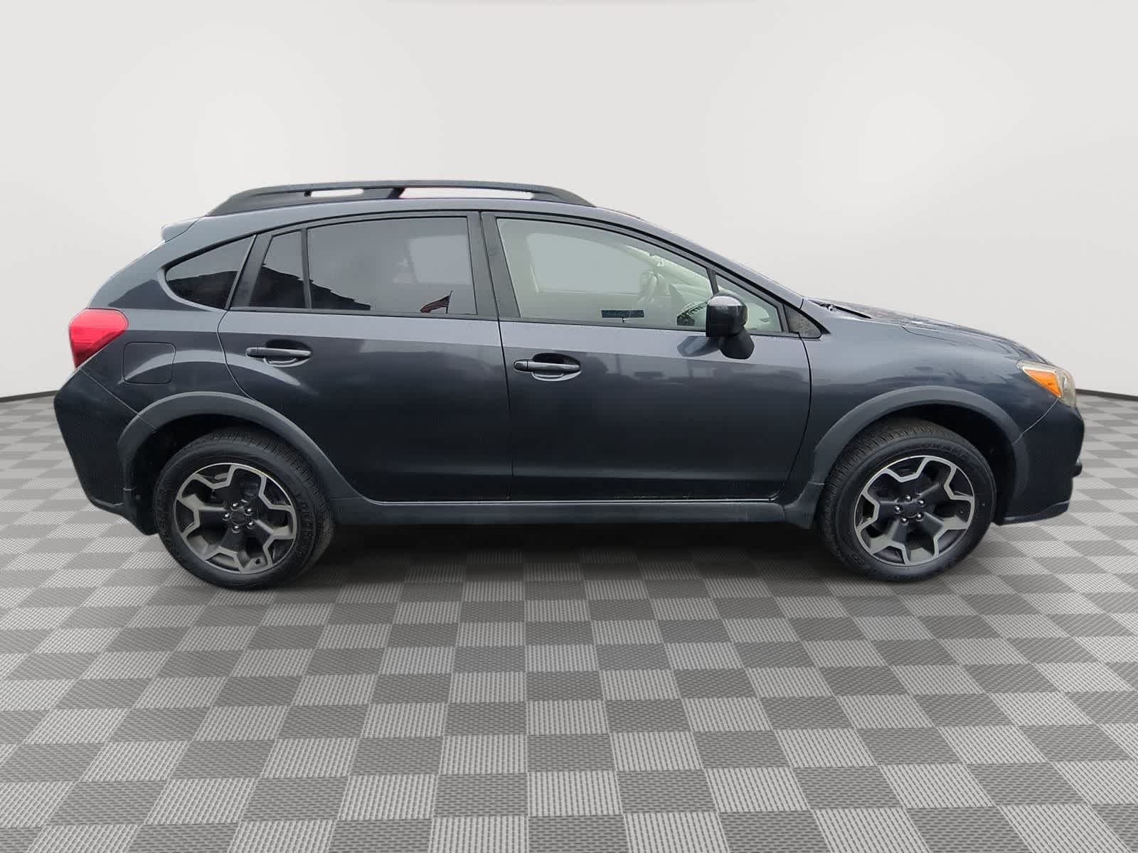 Thumbnail: 2015 Subaru XV Crosstrek - 9