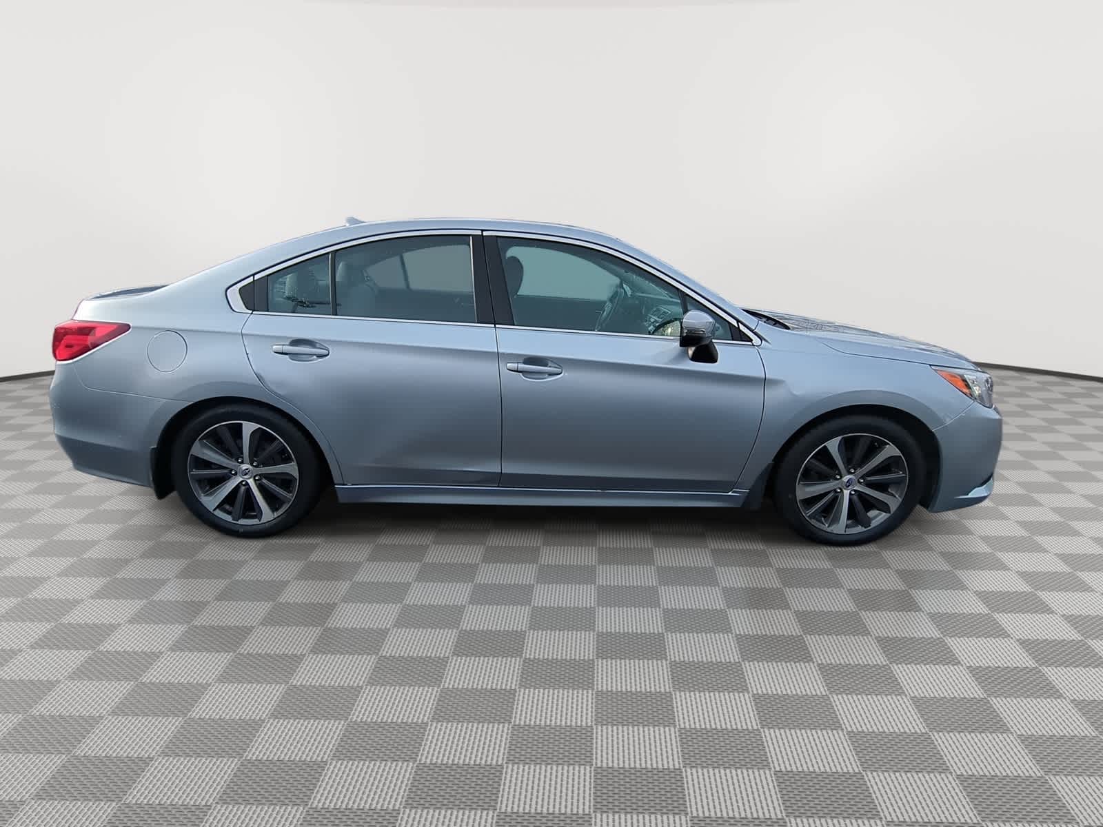 Thumbnail: 2016 Subaru Legacy - 9