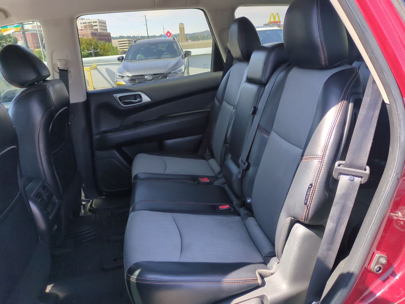 Thumbnail: 2020 Nissan Pathfinder - 20