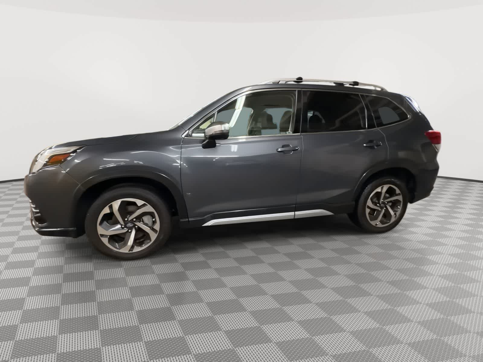 Thumbnail: 2023 Subaru Forester - 9